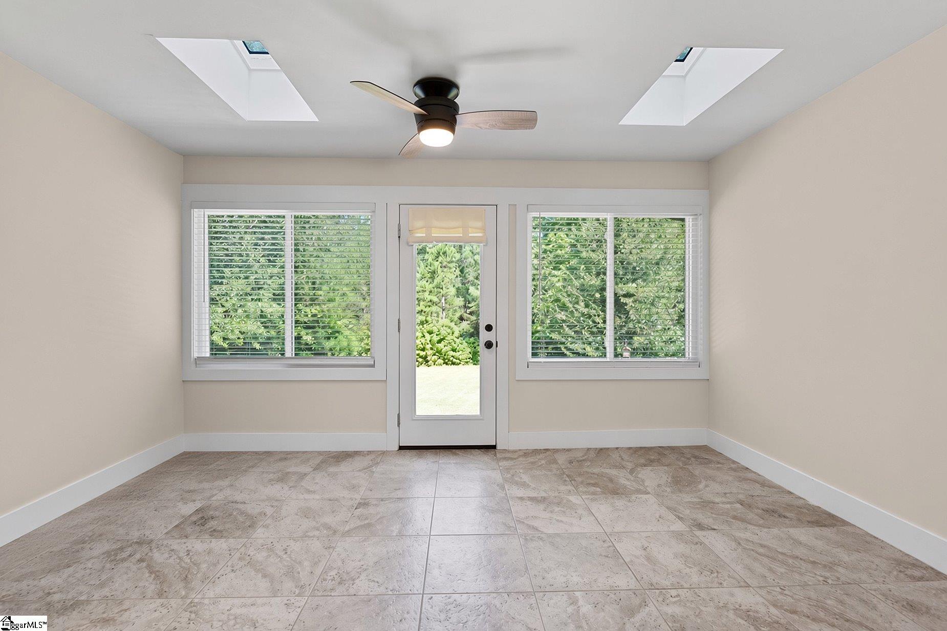 1906 417 Highway Property Photo 22