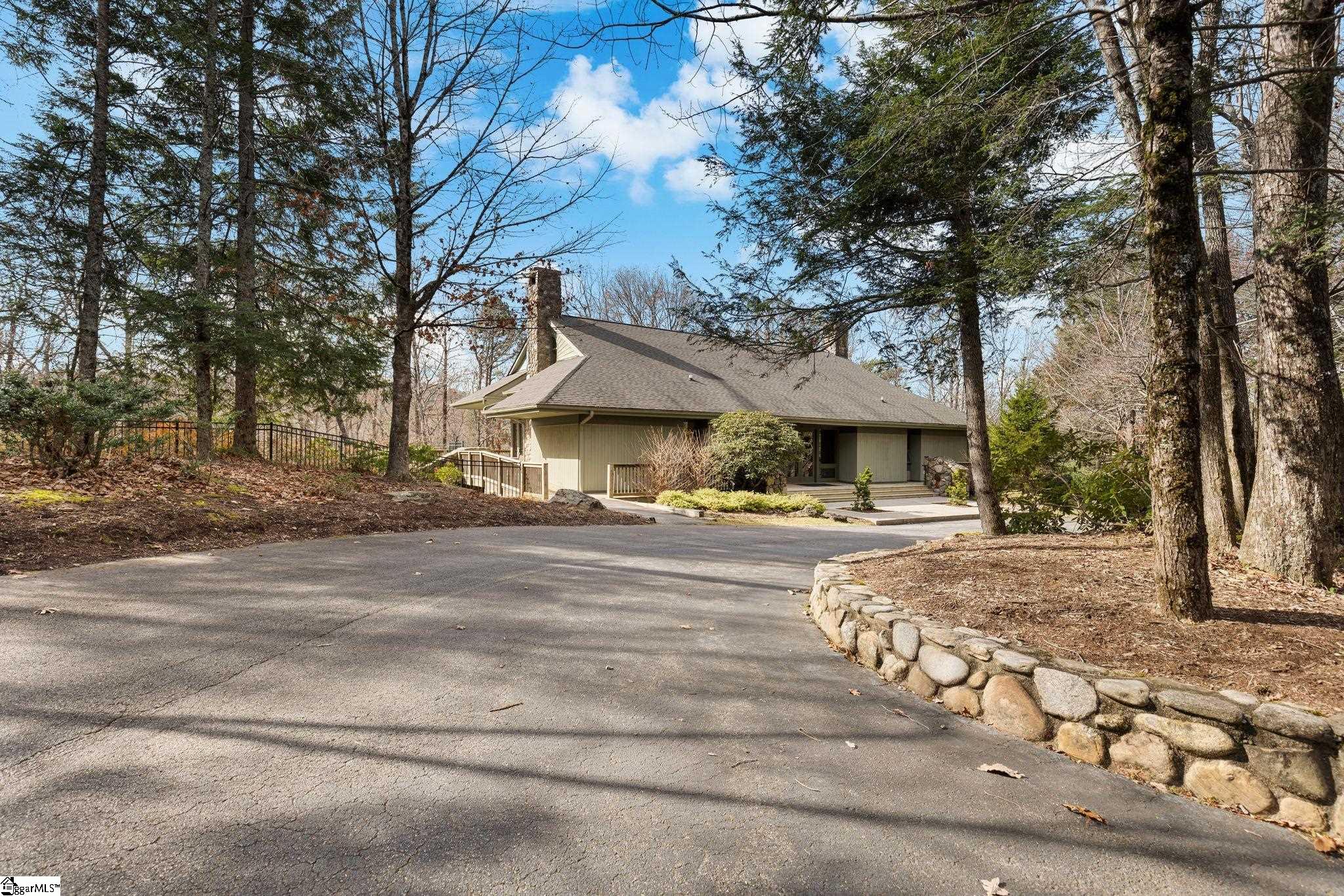 204 Conifer Falls Road Property Photo 8