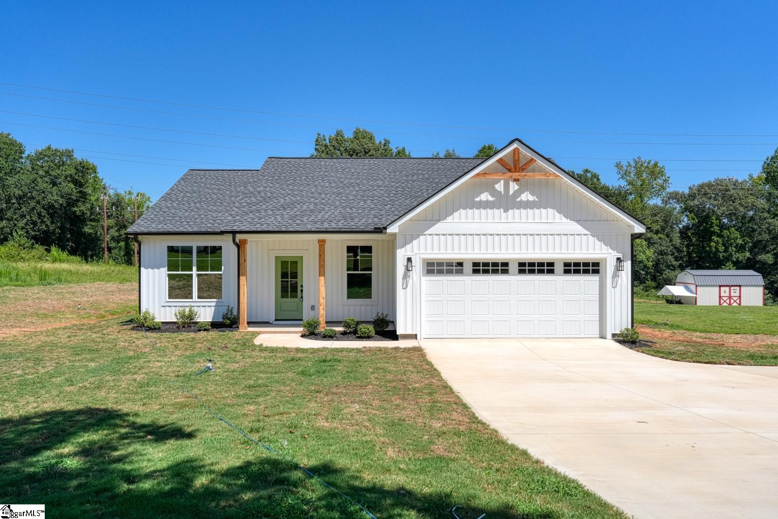 366 E Boundary Drive Property Photo 1