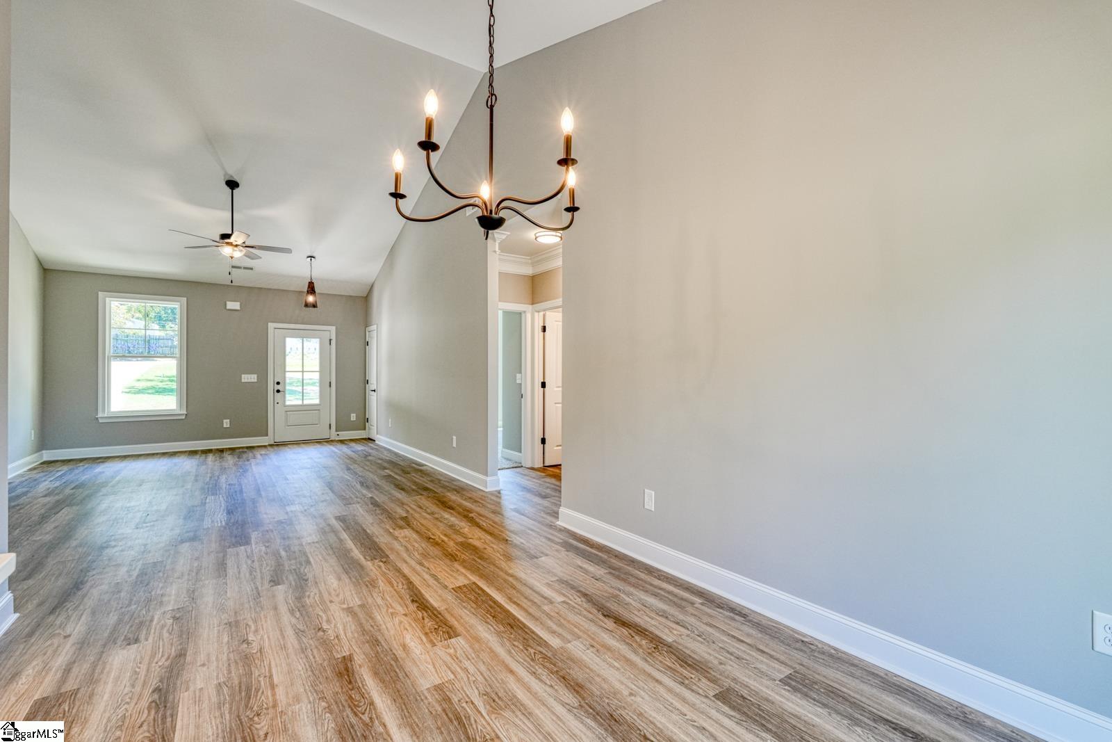 366 E Boundary Drive Property Photo 10