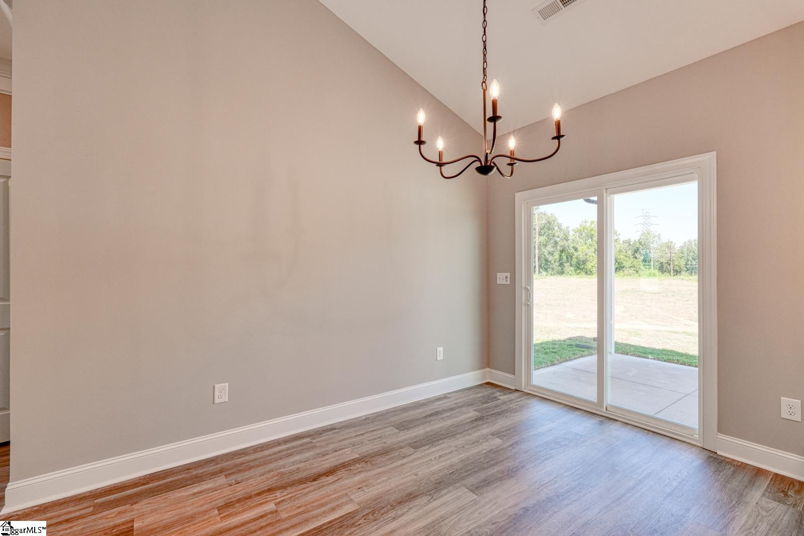 366 E Boundary Drive Property Photo 11