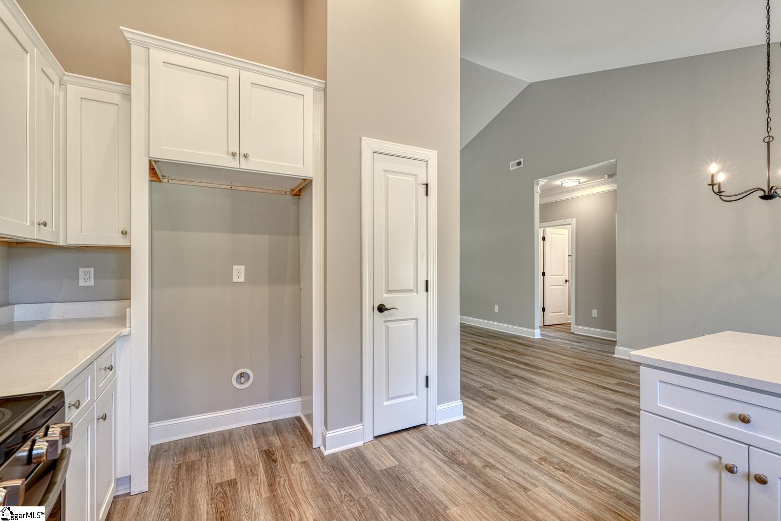366 E Boundary Drive Property Photo 14