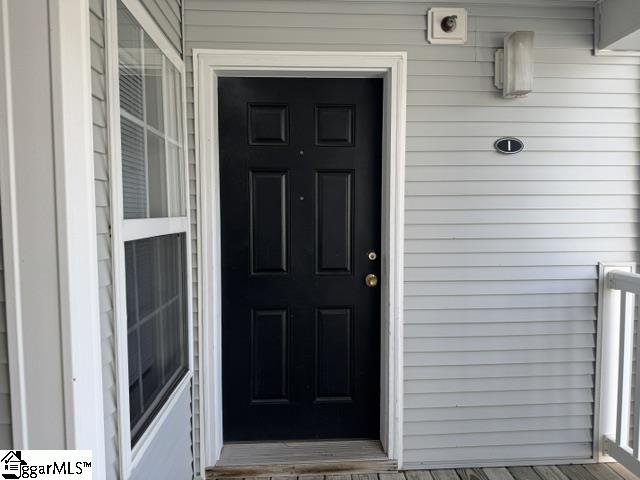 102 University Village Drive Property Photo 2