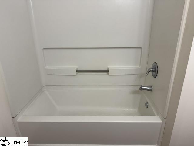 102 University Village Drive Property Photo 12