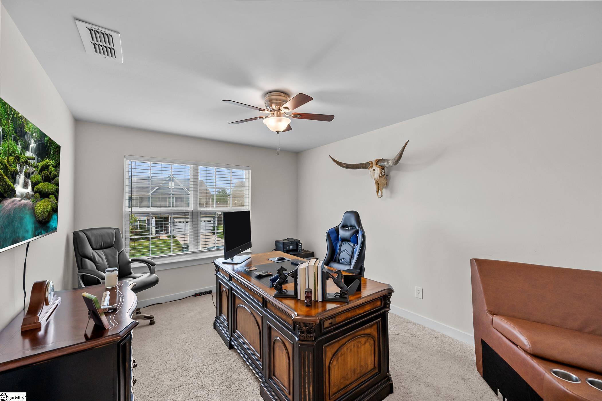 9 Wiltshire Circle Property Photo 28