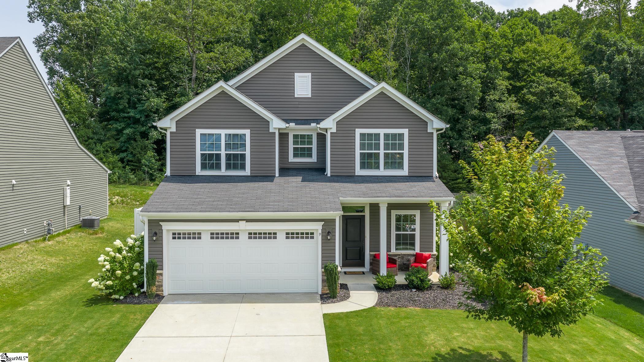 9 Wiltshire Circle Property Photo 34