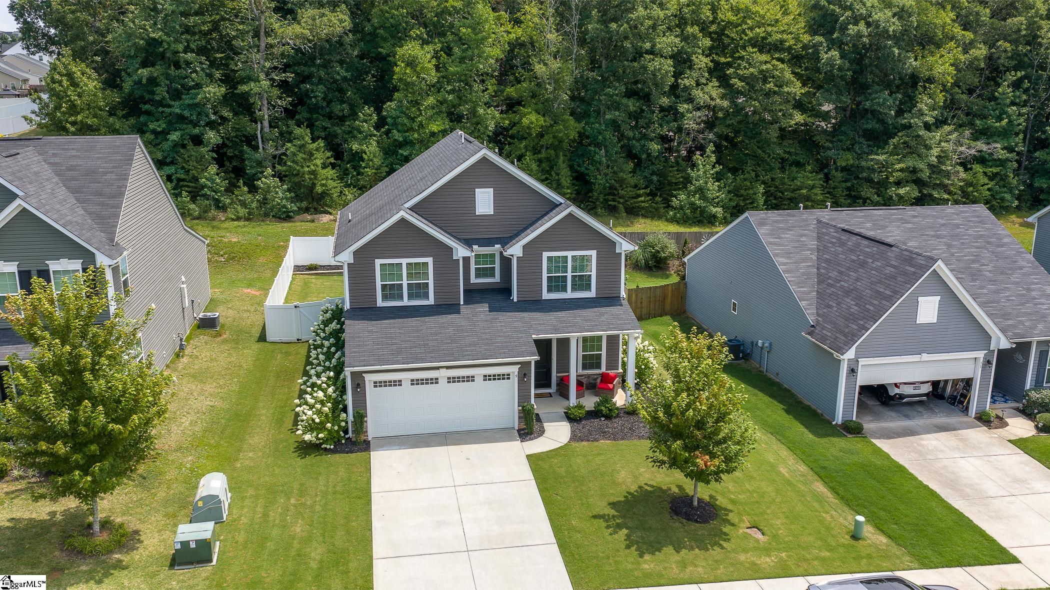 9 Wiltshire Circle Property Photo 35