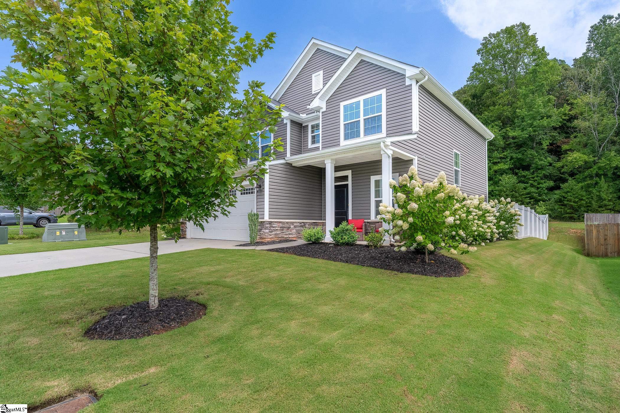 9 Wiltshire Circle Property Photo 36