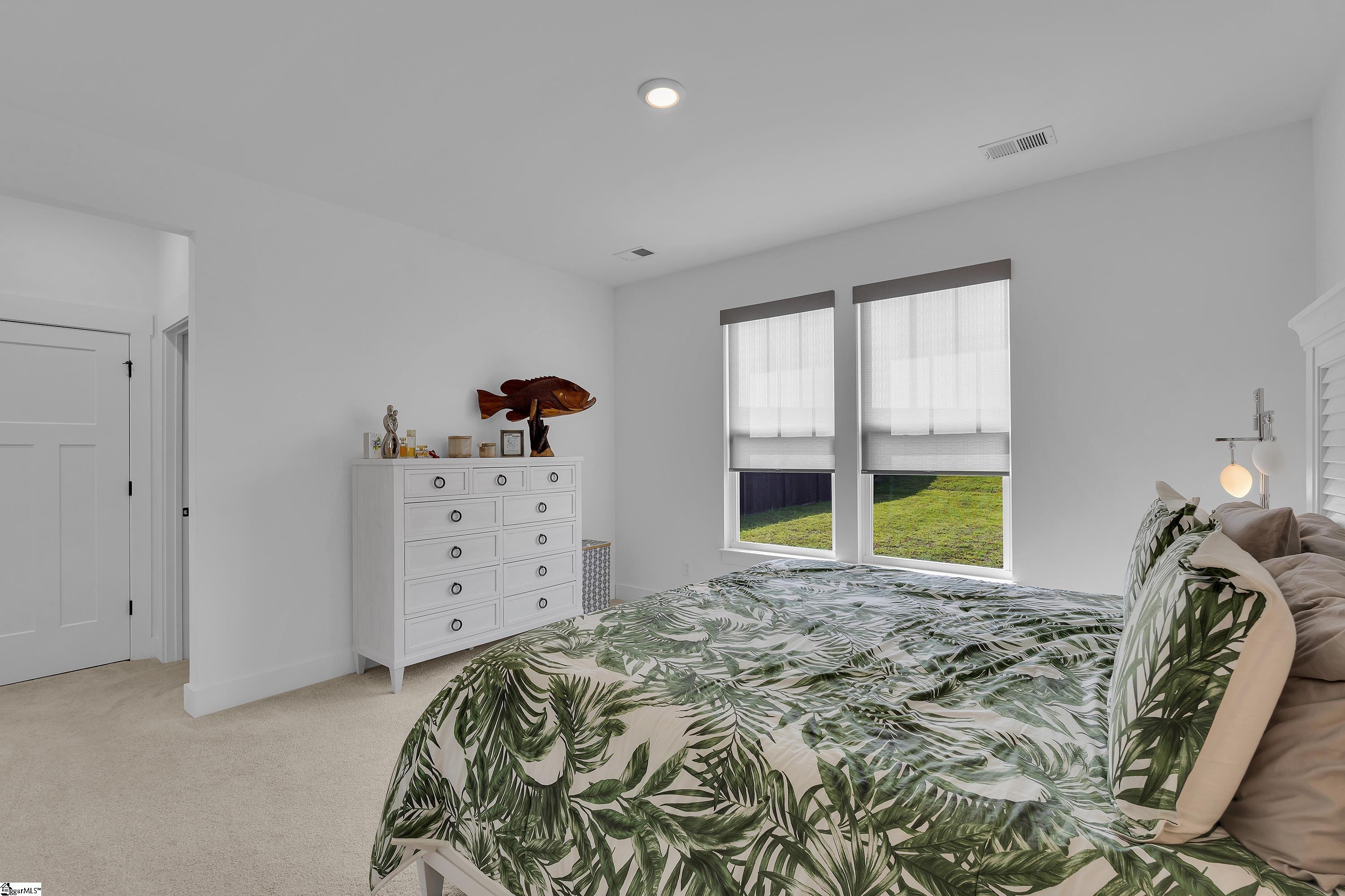 916 Diane Lane Property Photo 5