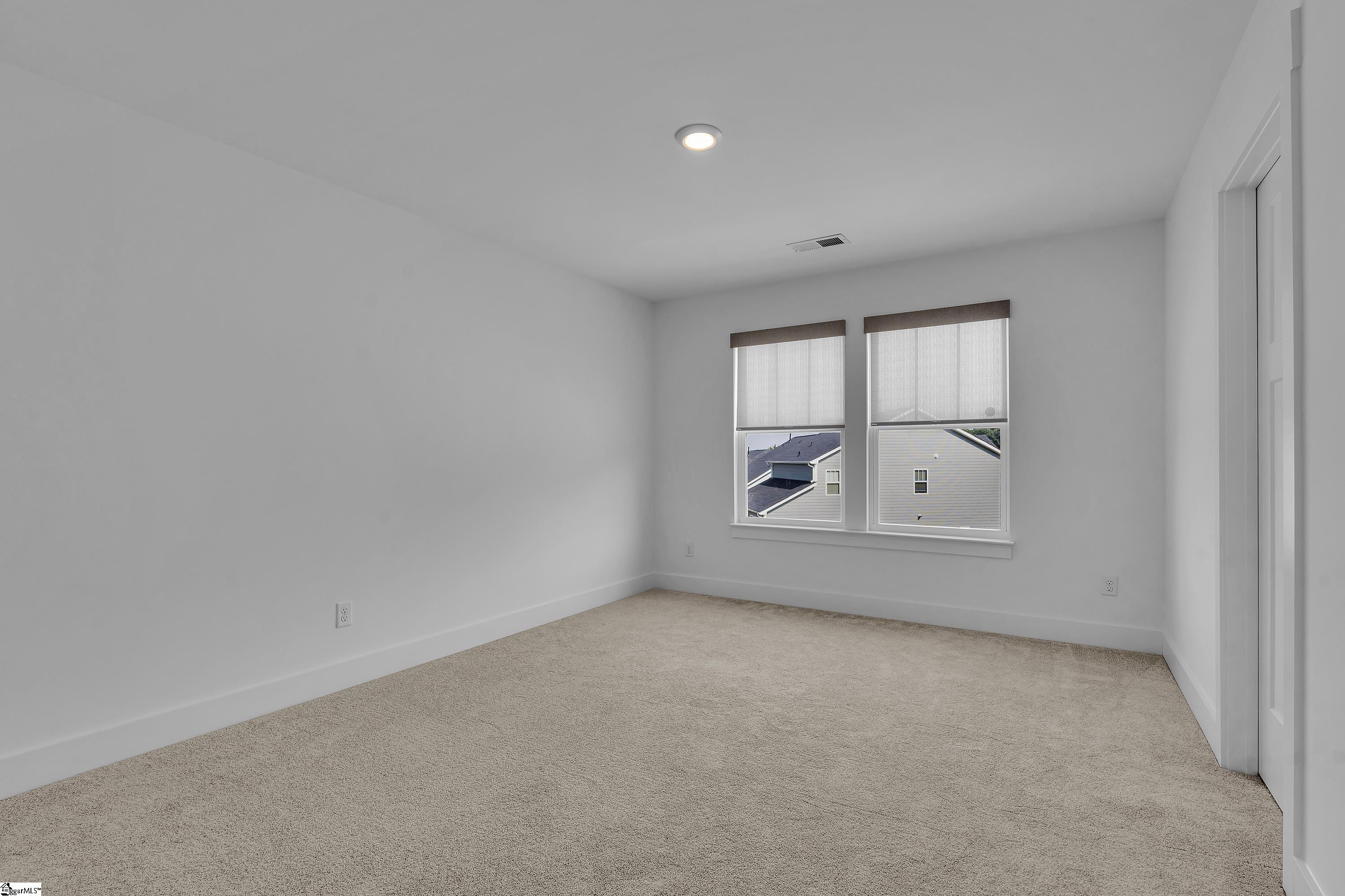 916 Diane Lane Property Photo 24