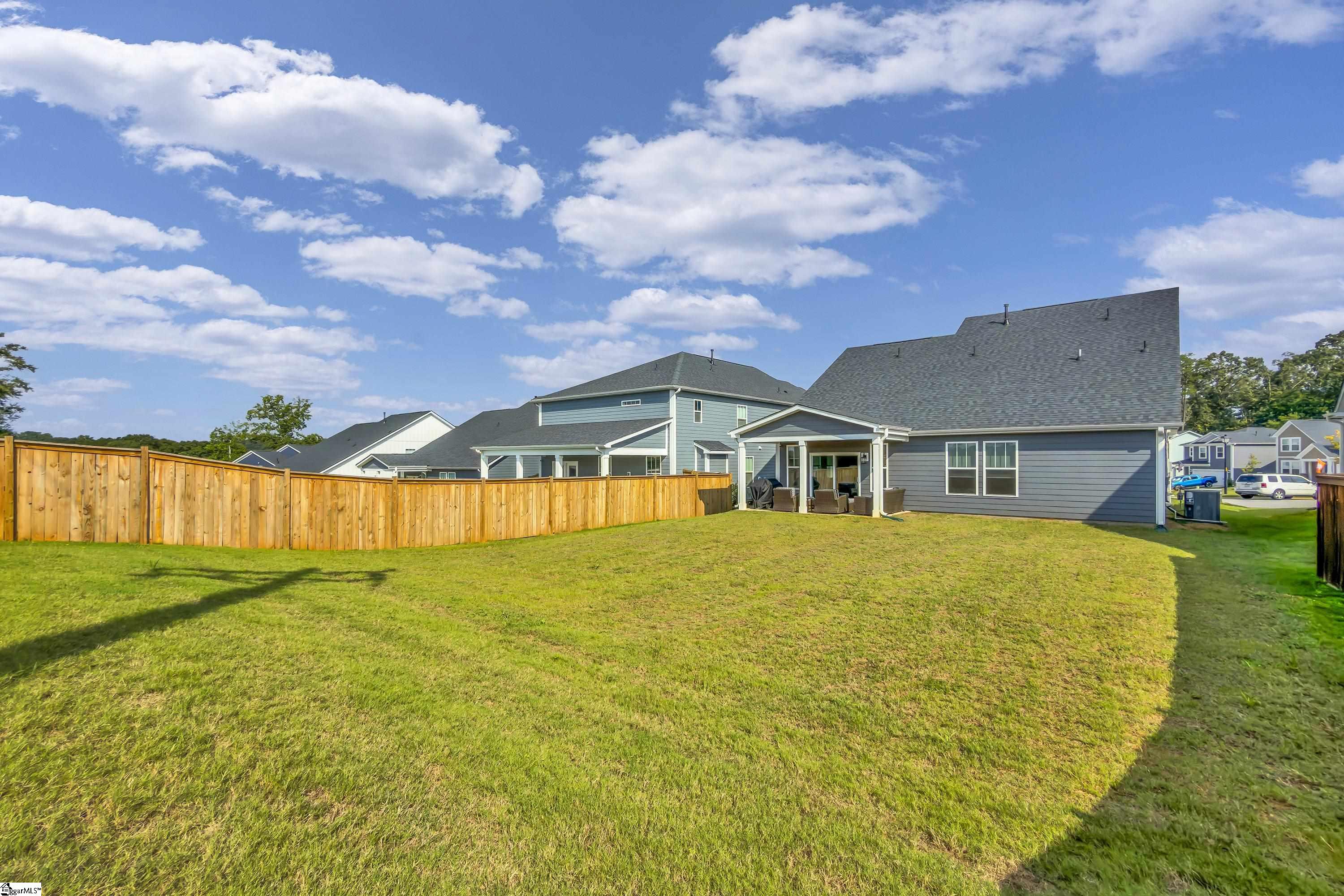 916 Diane Lane Property Photo 29