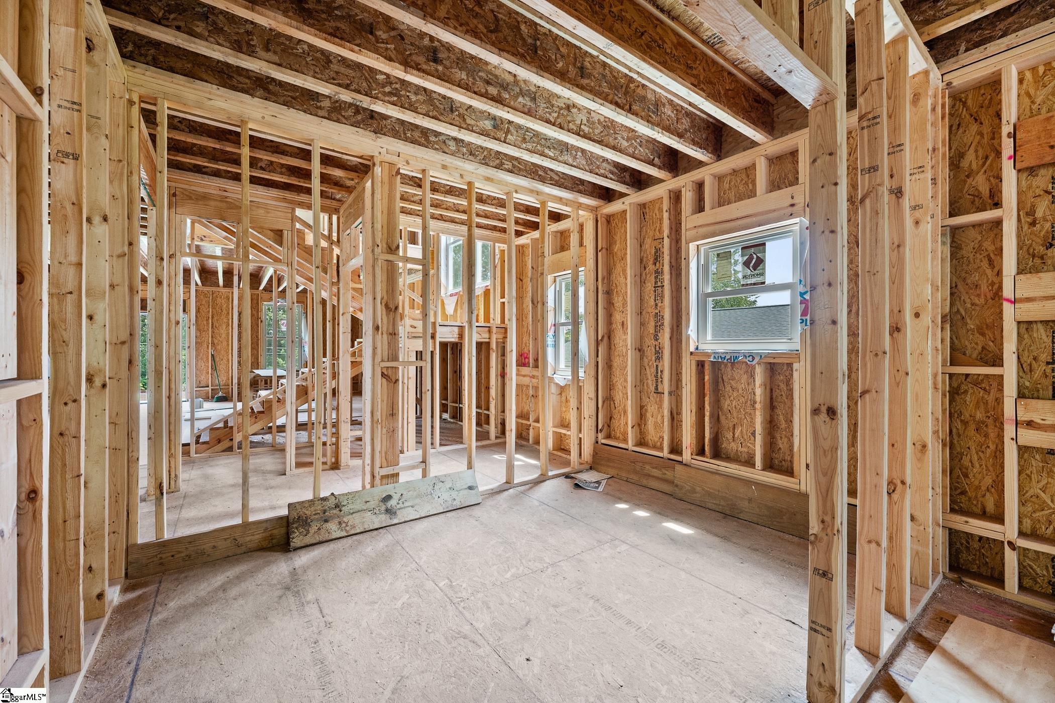 128 S Howard Avenue Property Photo 11