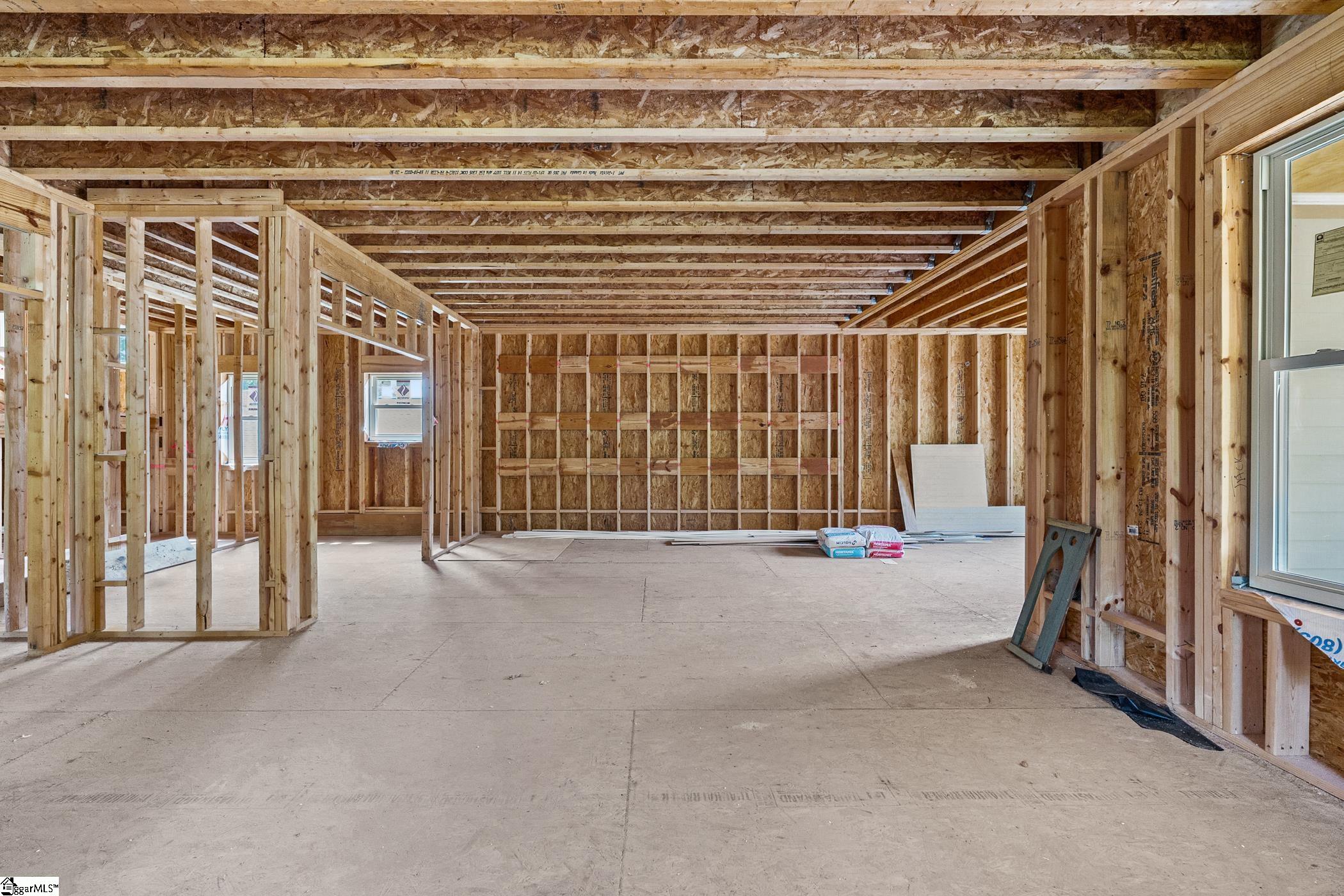128 S Howard Avenue Property Photo 13