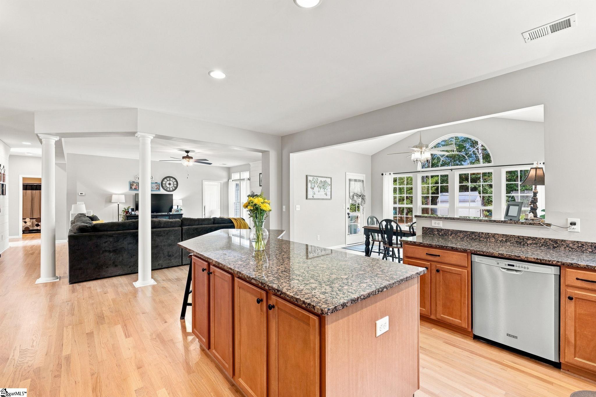 8 Green Bank Lane Property Photo 18