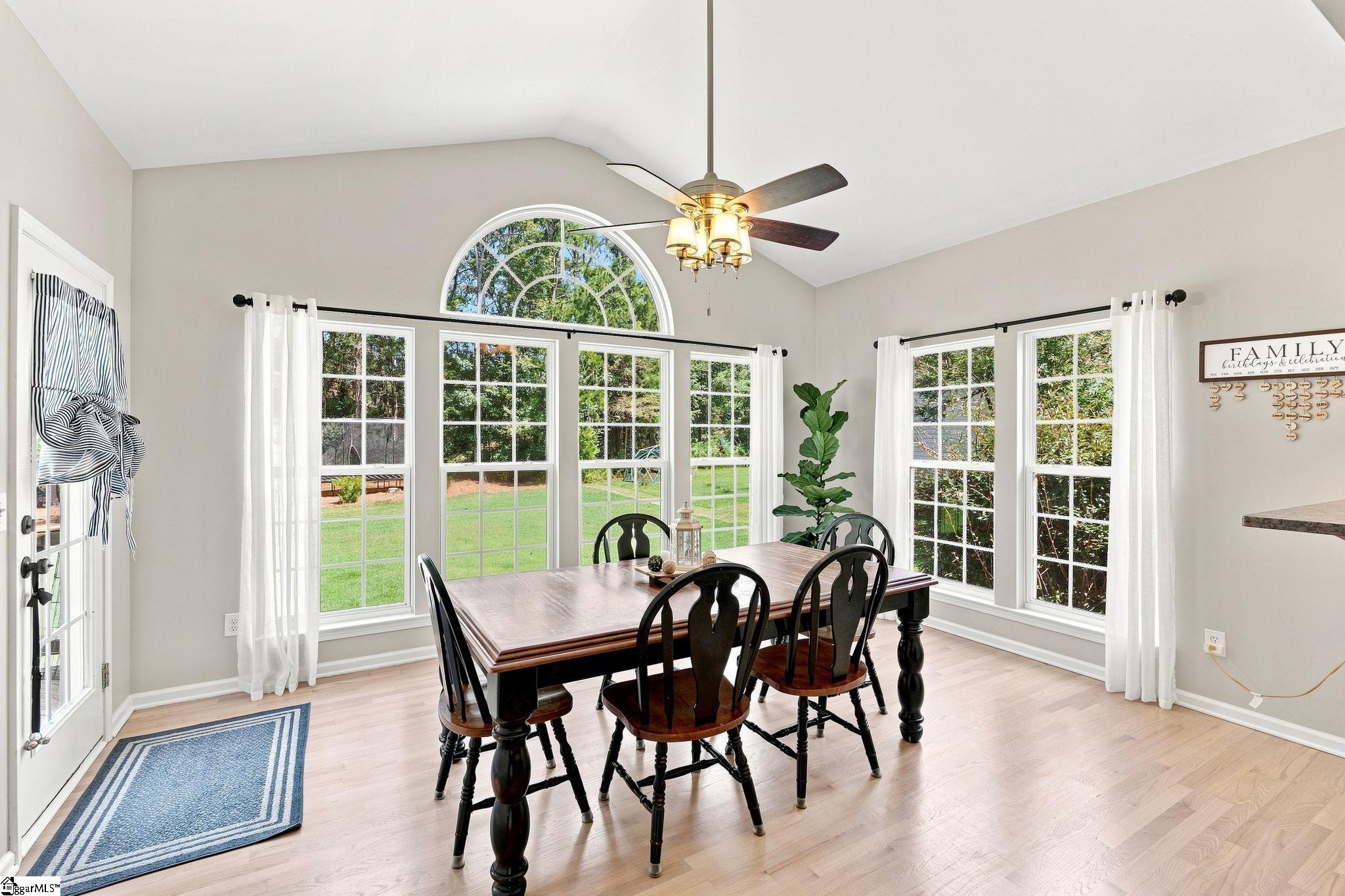 8 Green Bank Lane Property Photo 20