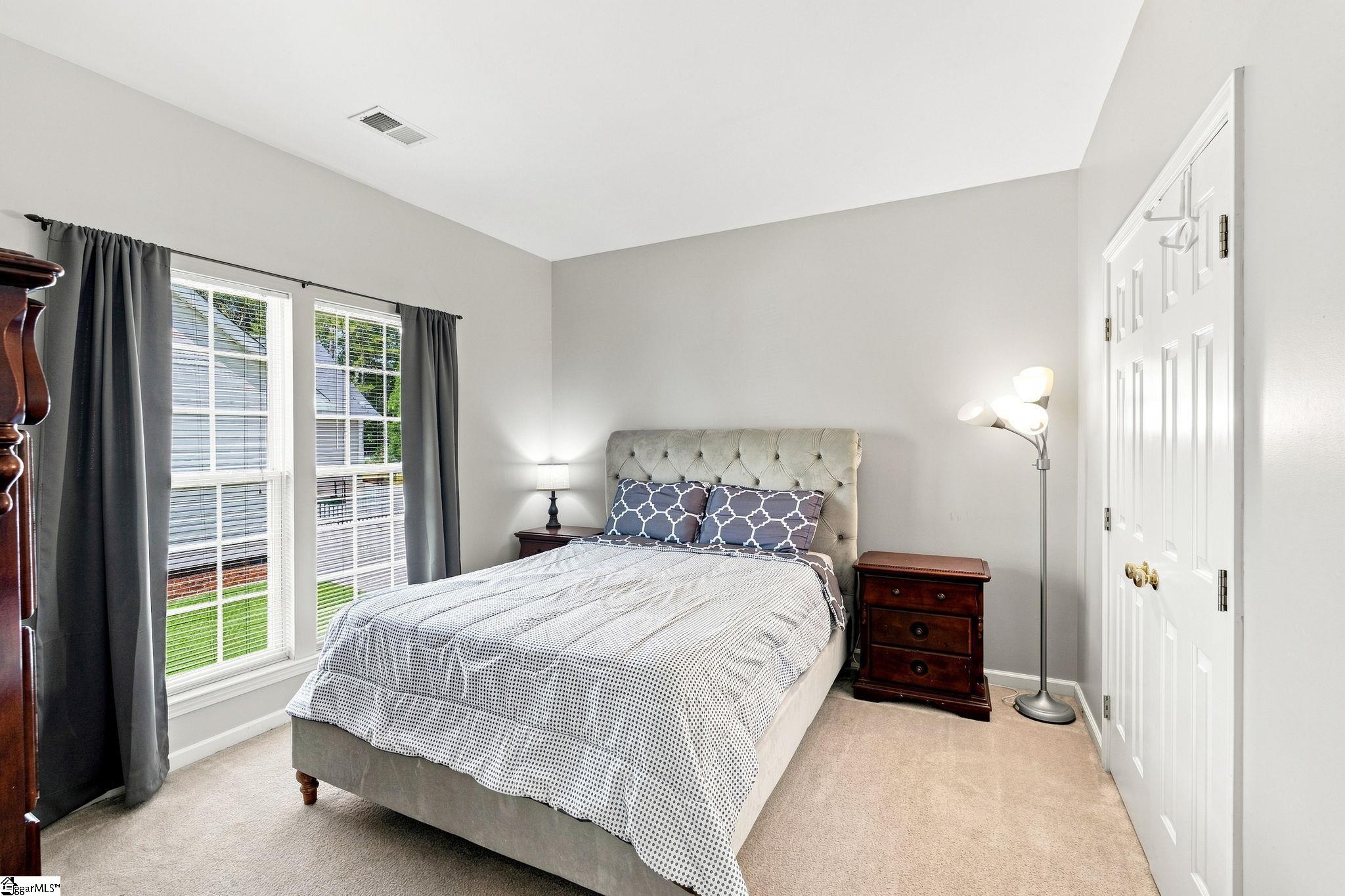 8 Green Bank Lane Property Photo 24