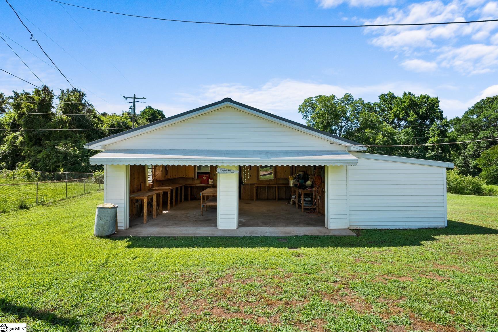 312 Edwards Drive Property Photo 29