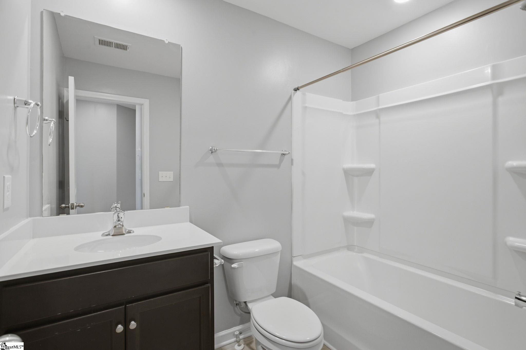 217 Southridge Court Property Photo 28
