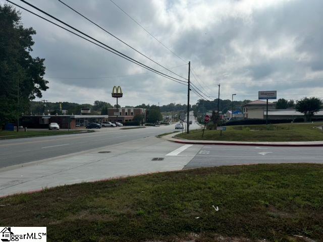 571 Highway 221 Property Photo 3