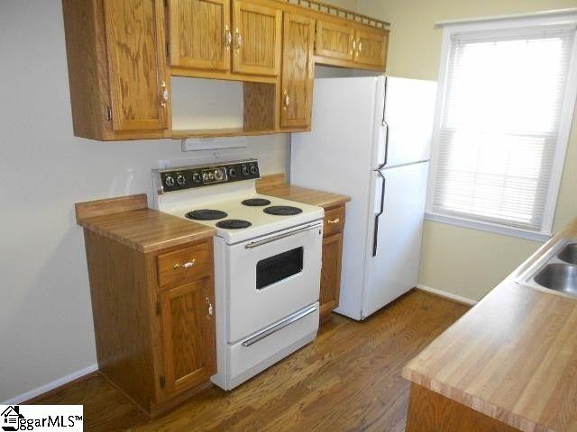 1602140 Property Photo 3