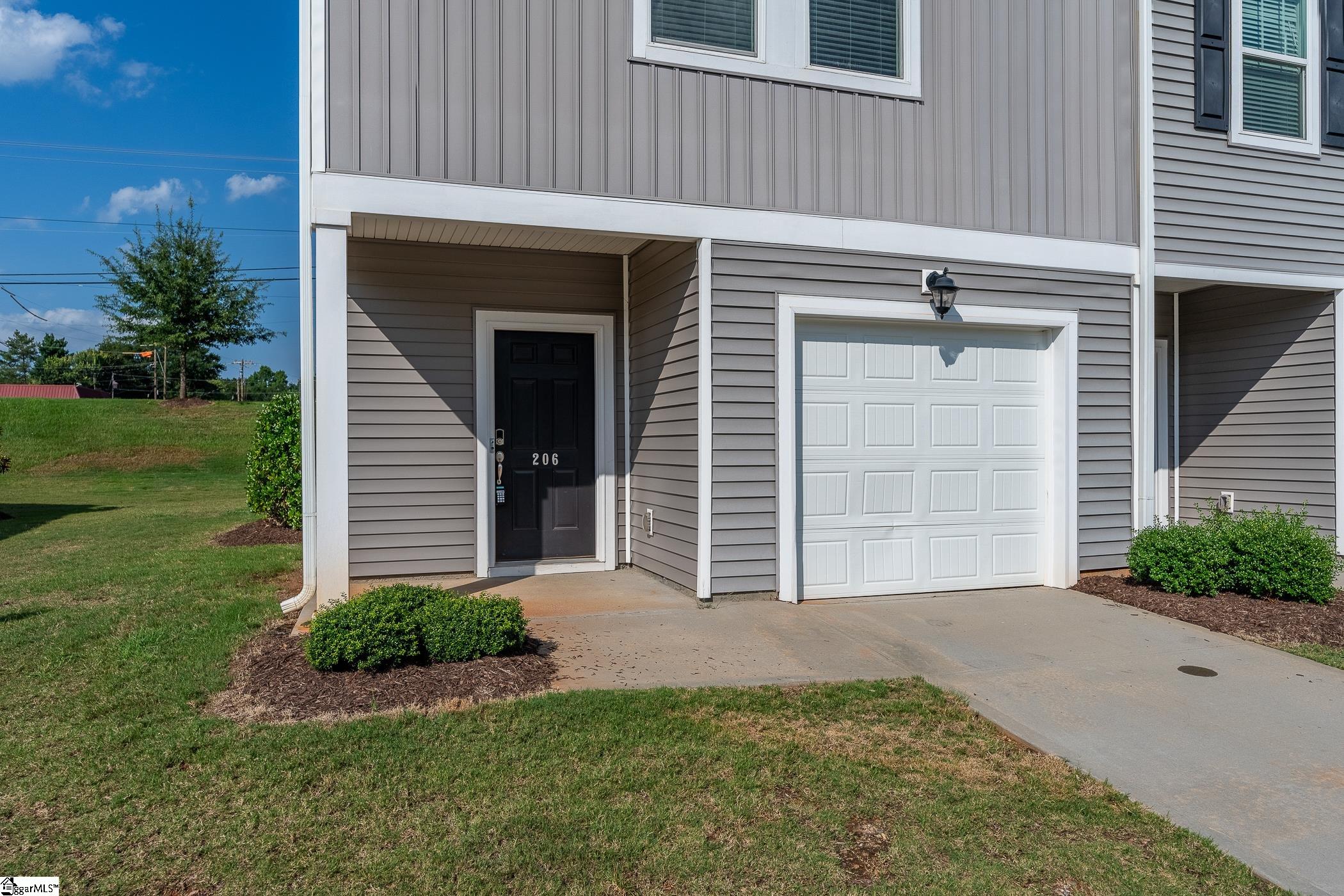 206 Telford Drive Property Photo 2
