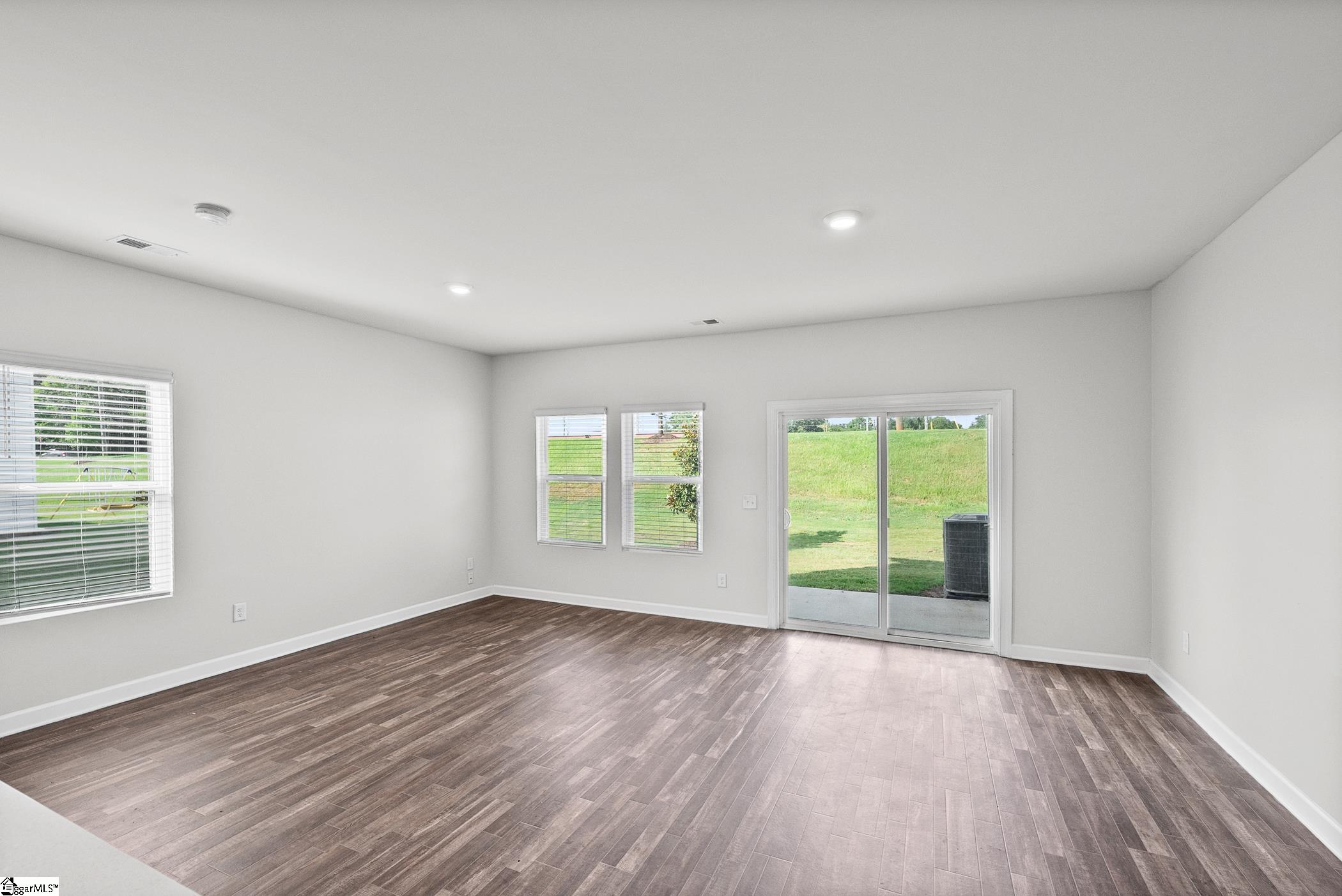 206 Telford Drive Property Photo 6