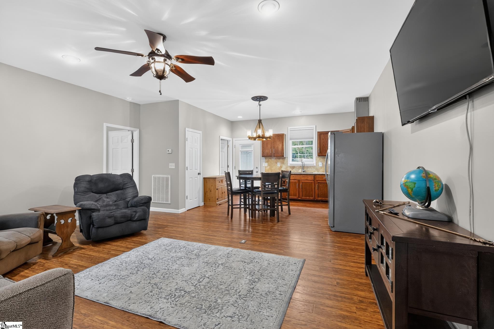 1602 Georgia Road Property Photo 3