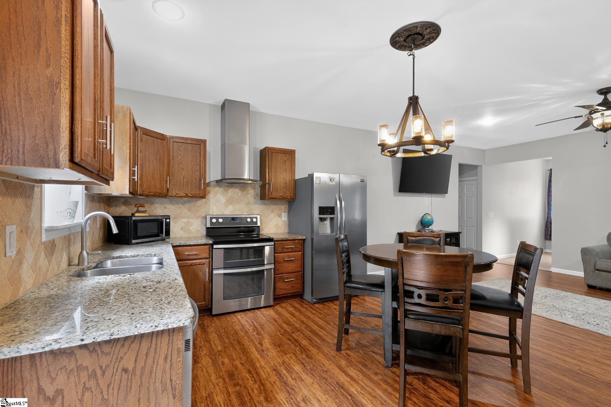 1602 Georgia Road Property Photo 4