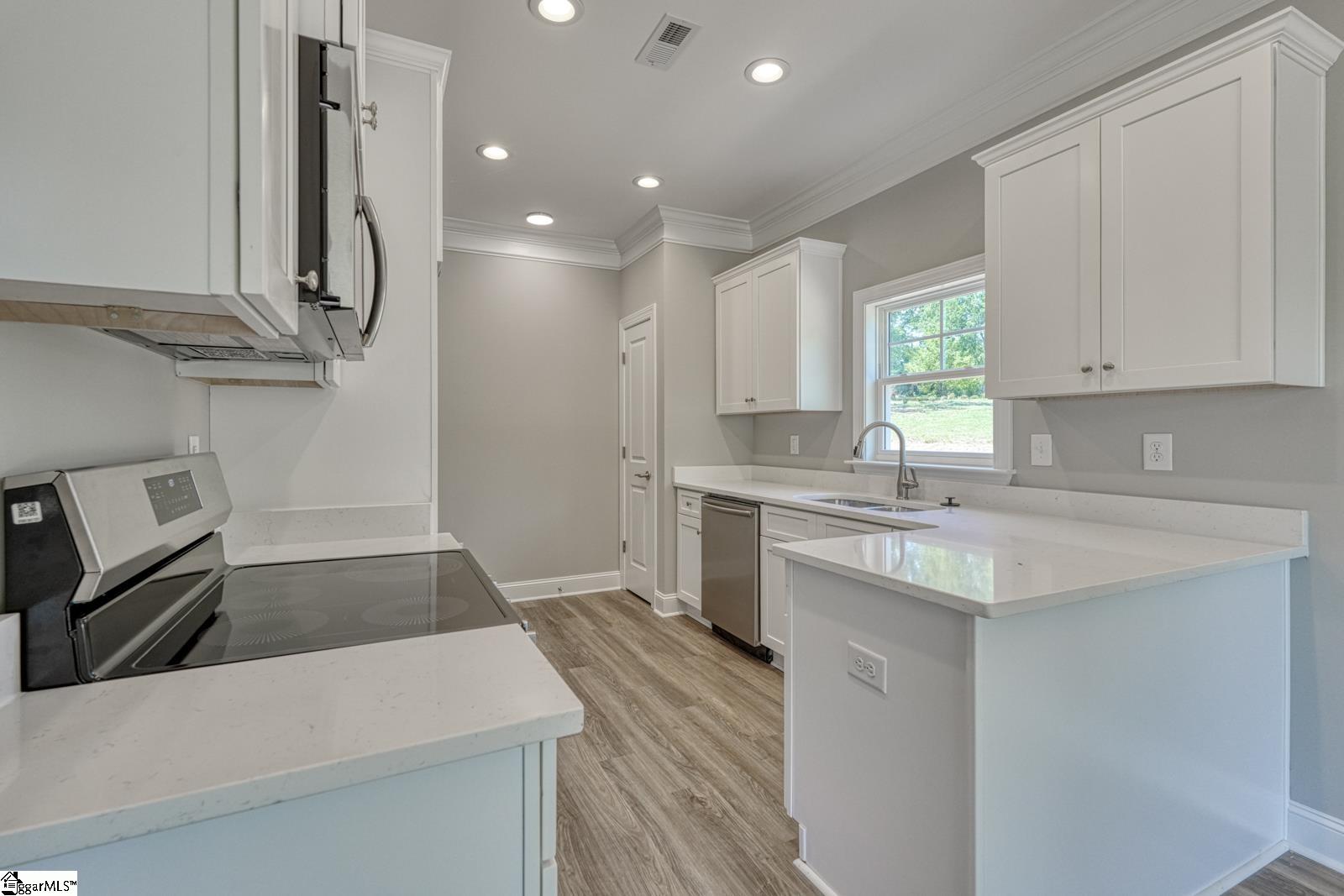 1602151 Property Photo 11
