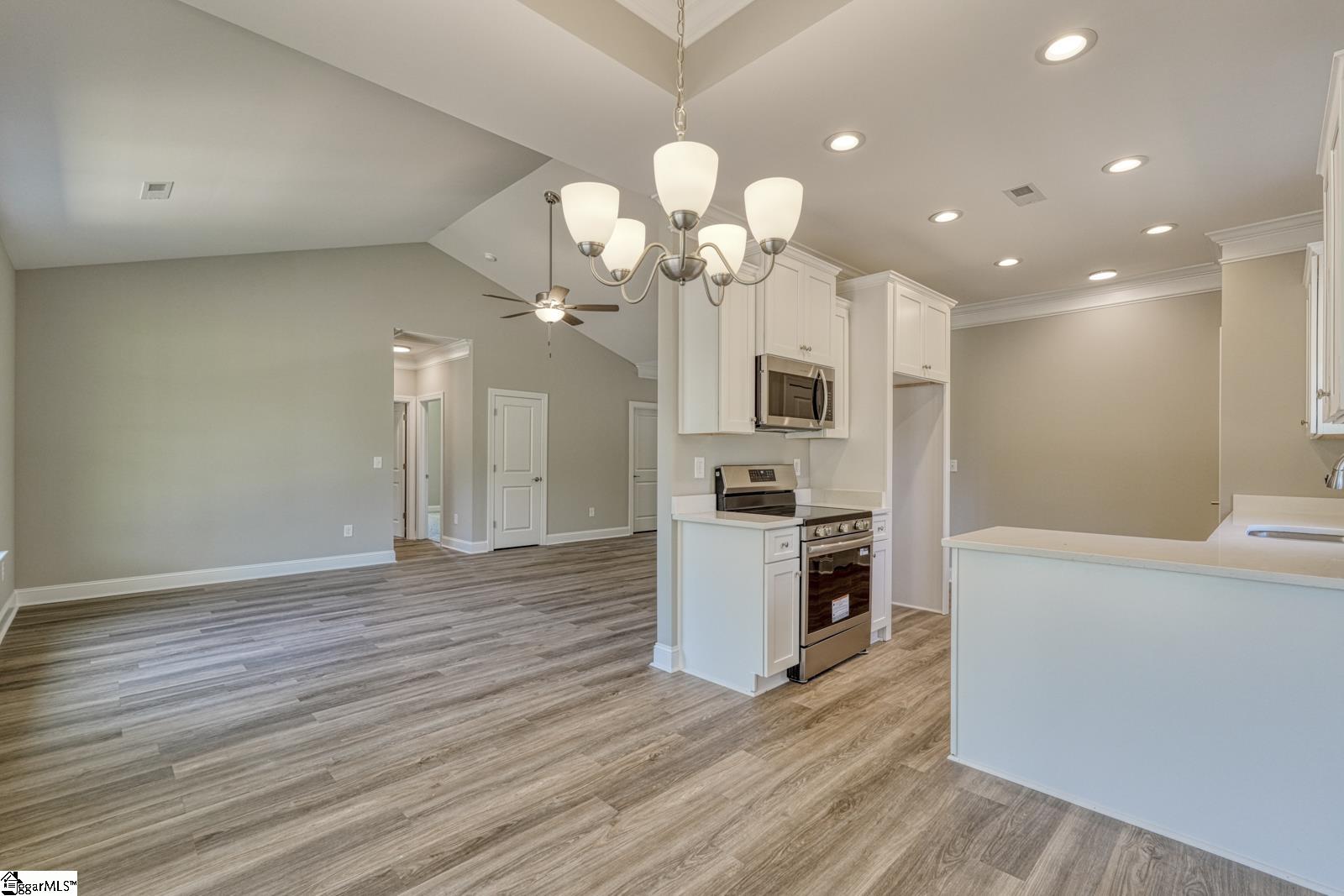 1602151 Property Photo 18