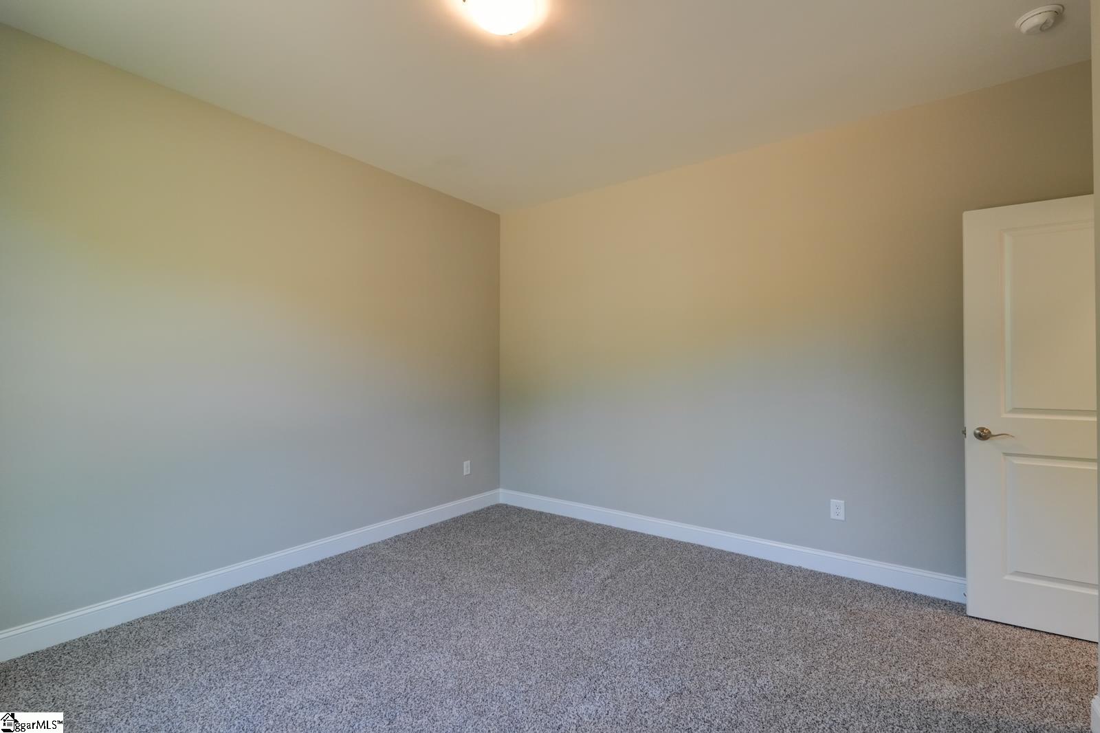 1602151 Property Photo 30