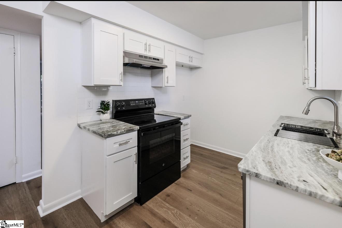 14 Briargate Place Property Photo 6