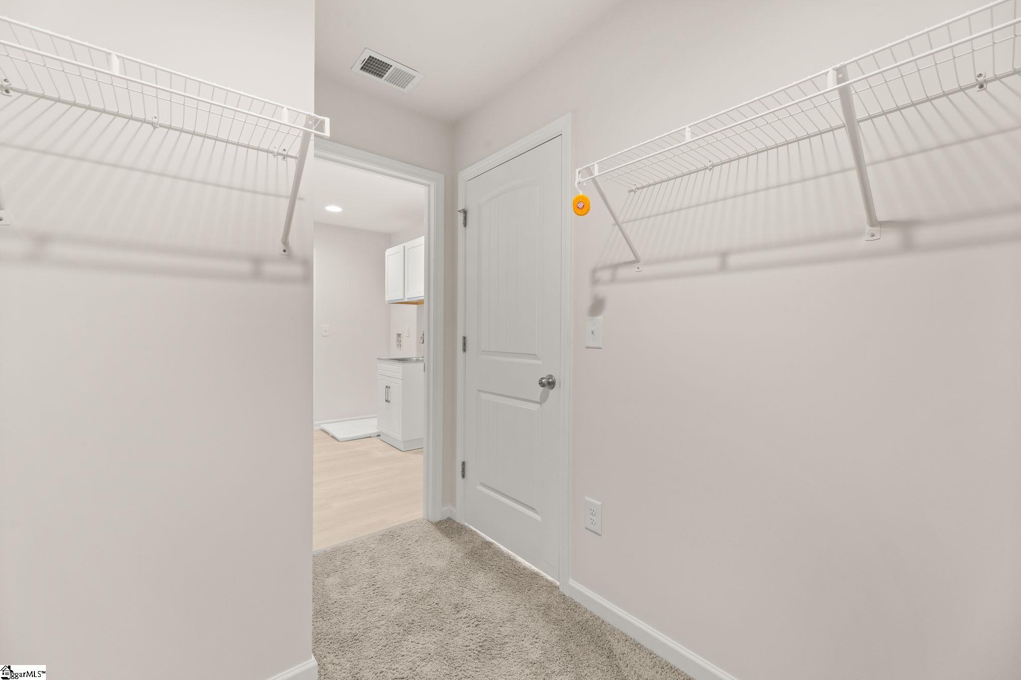 160 Highland Park Court Property Photo 32
