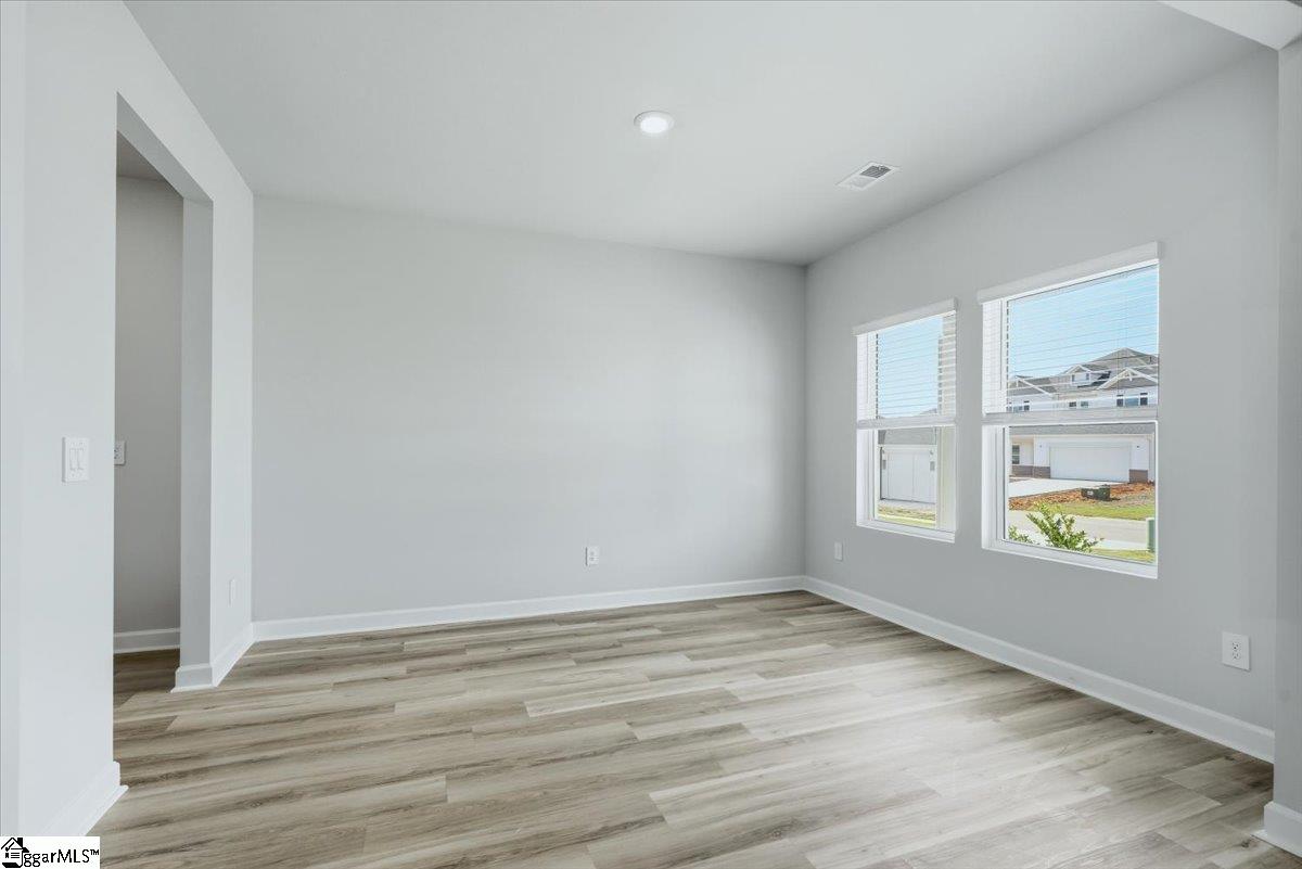 127 Gibbon Way Property Photo 5