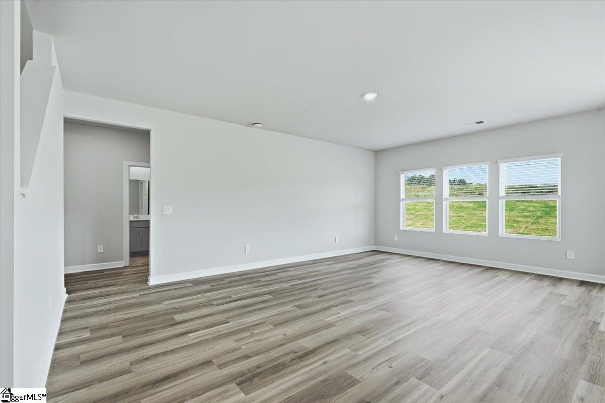 127 Gibbon Way Property Photo 8
