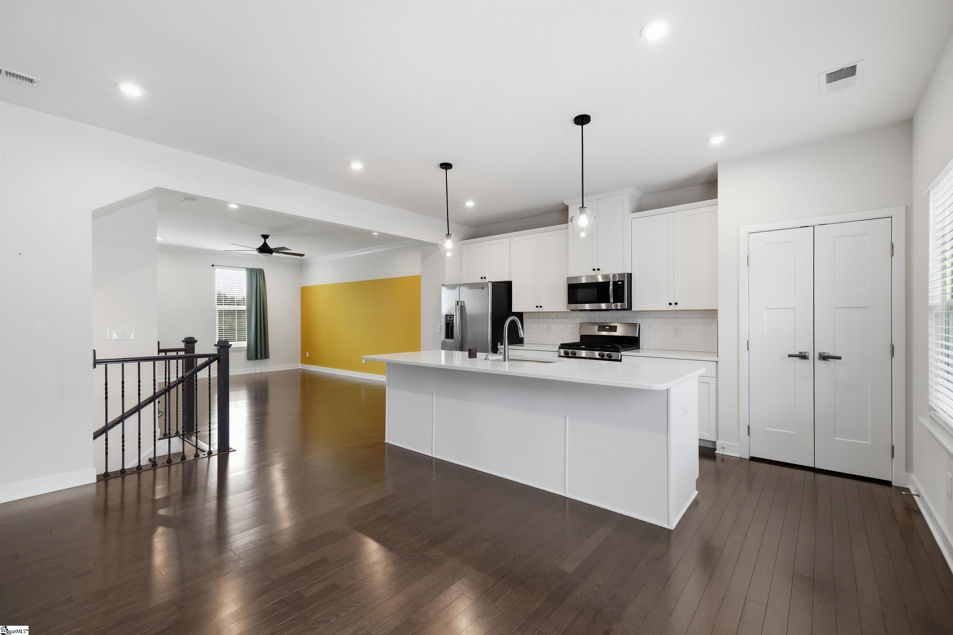33 Itasca Drive Property Photo 12