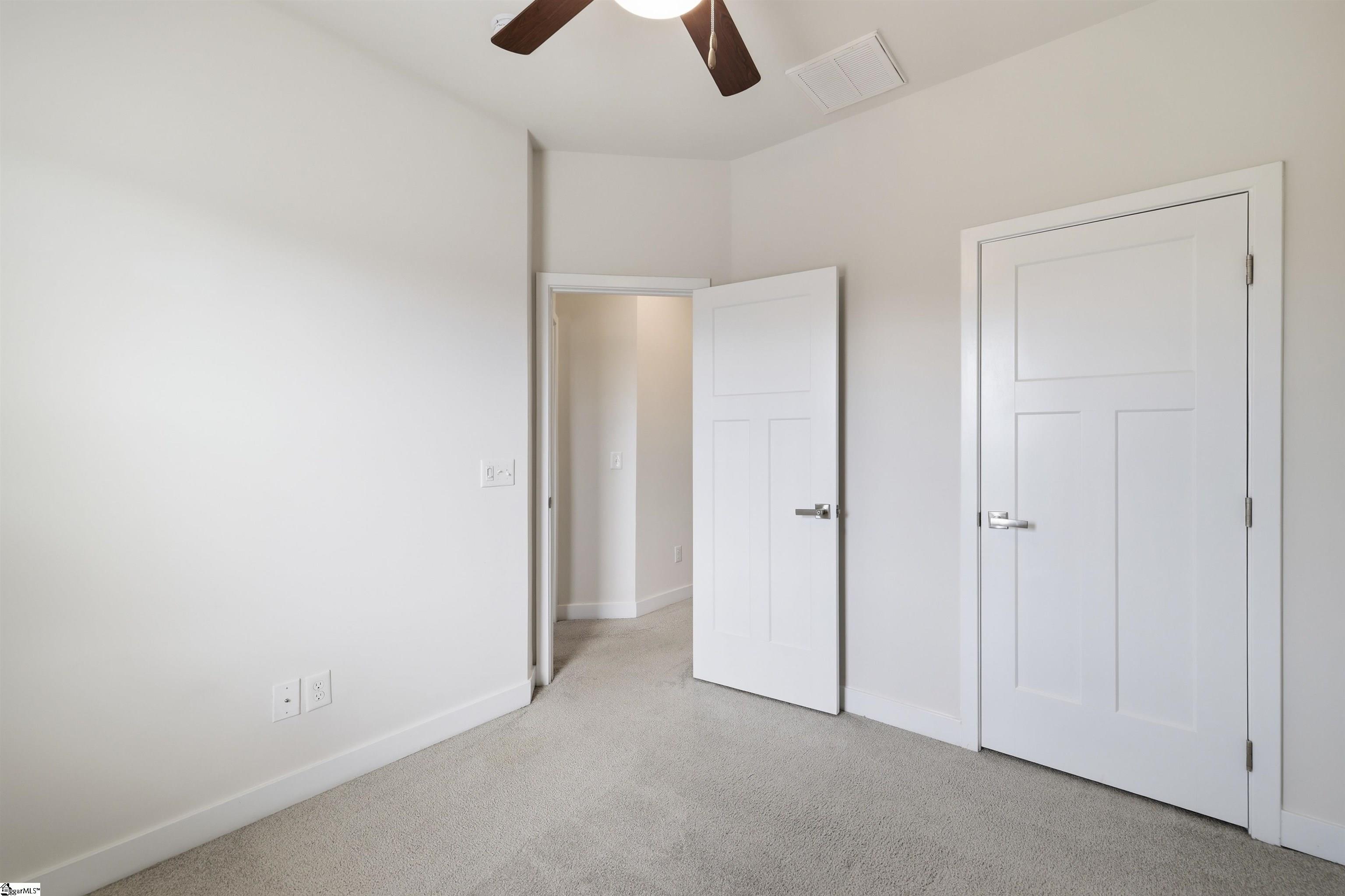 33 Itasca Drive Property Photo 27