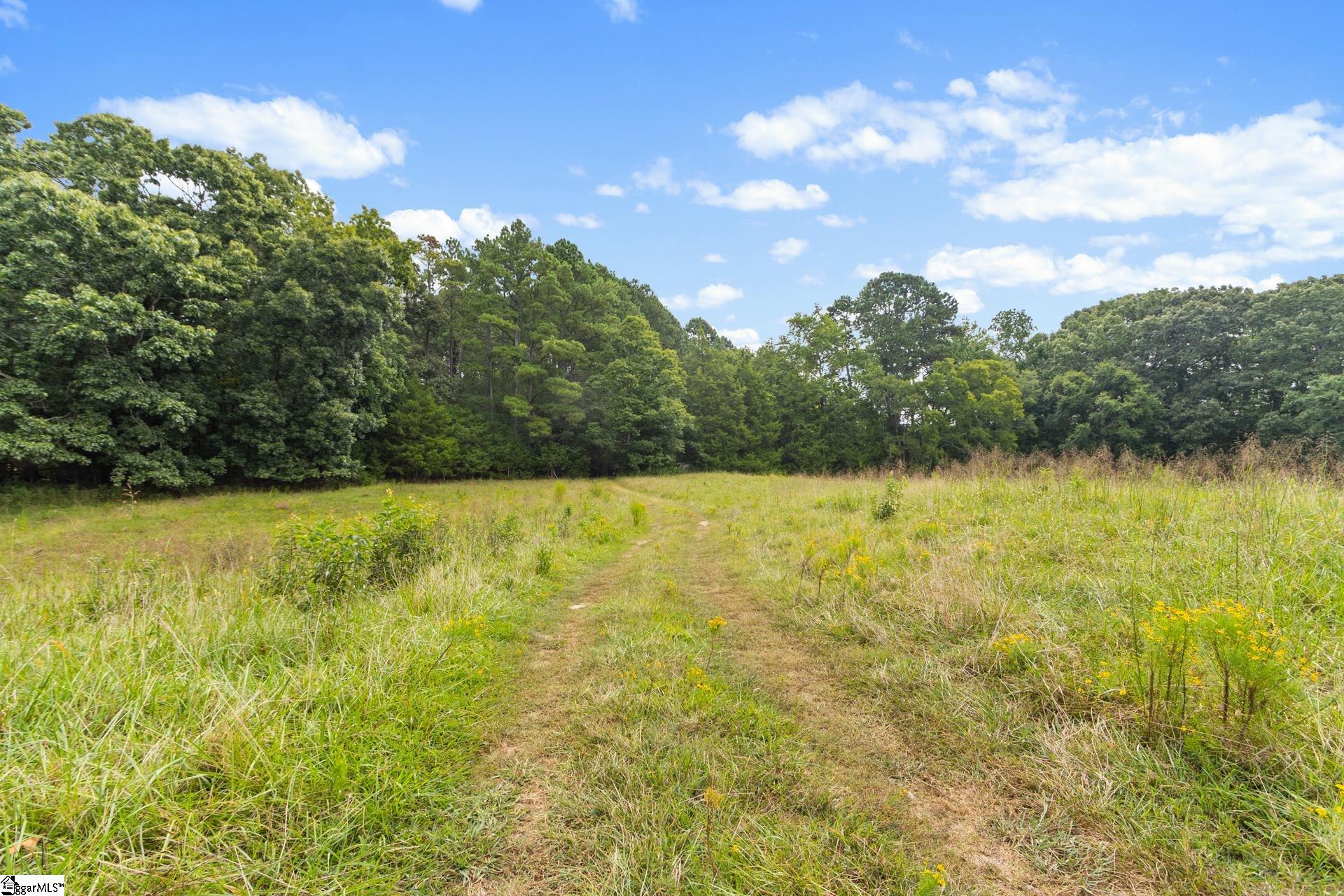1496 Dixon Road Property Photo 22