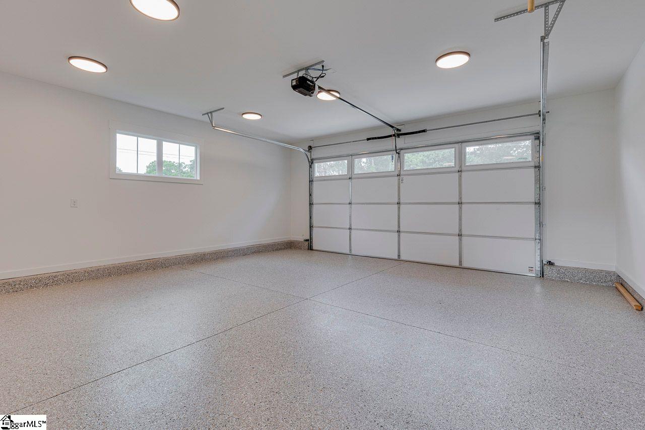 204 Forest Park Drive Property Photo 27