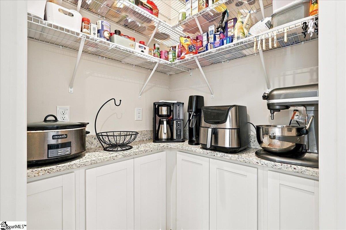 244 Juniper Valley Circle Property Photo 10