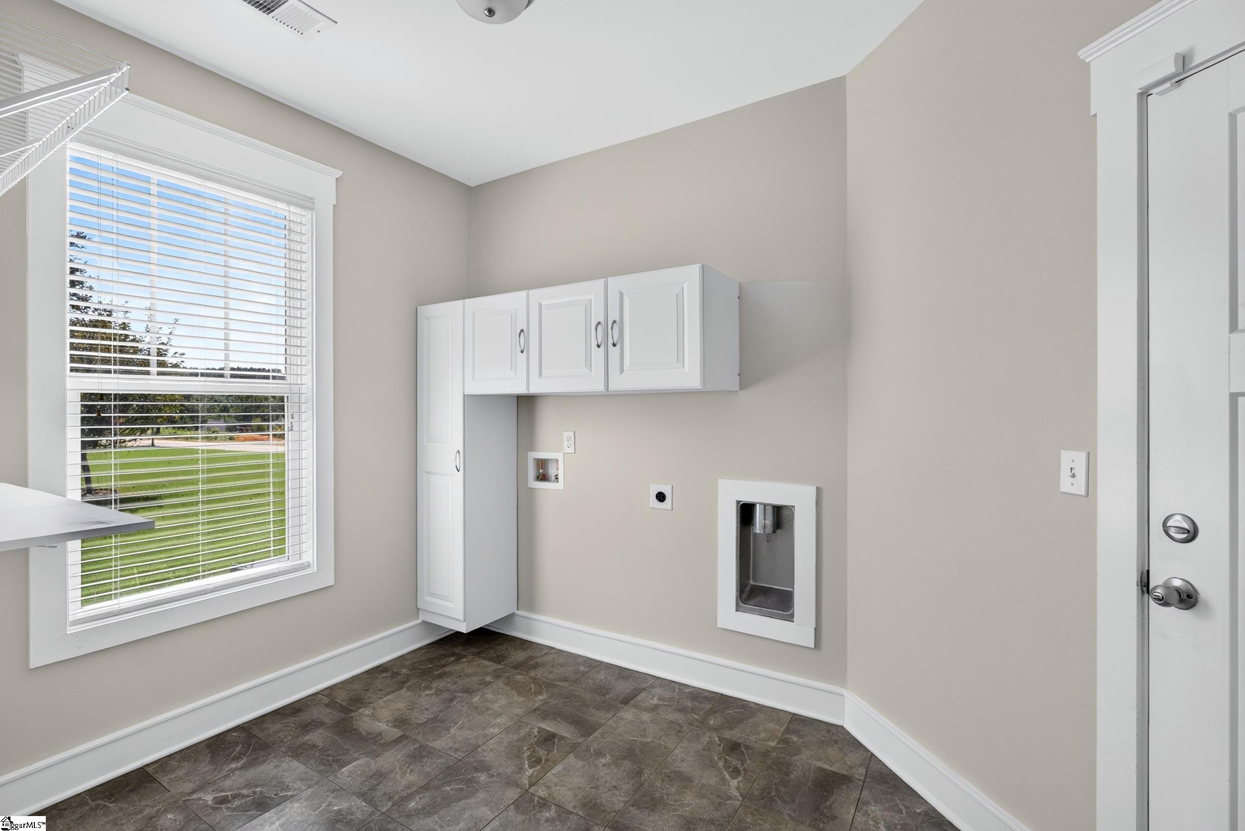 624 Munchberry Way Property Photo 24