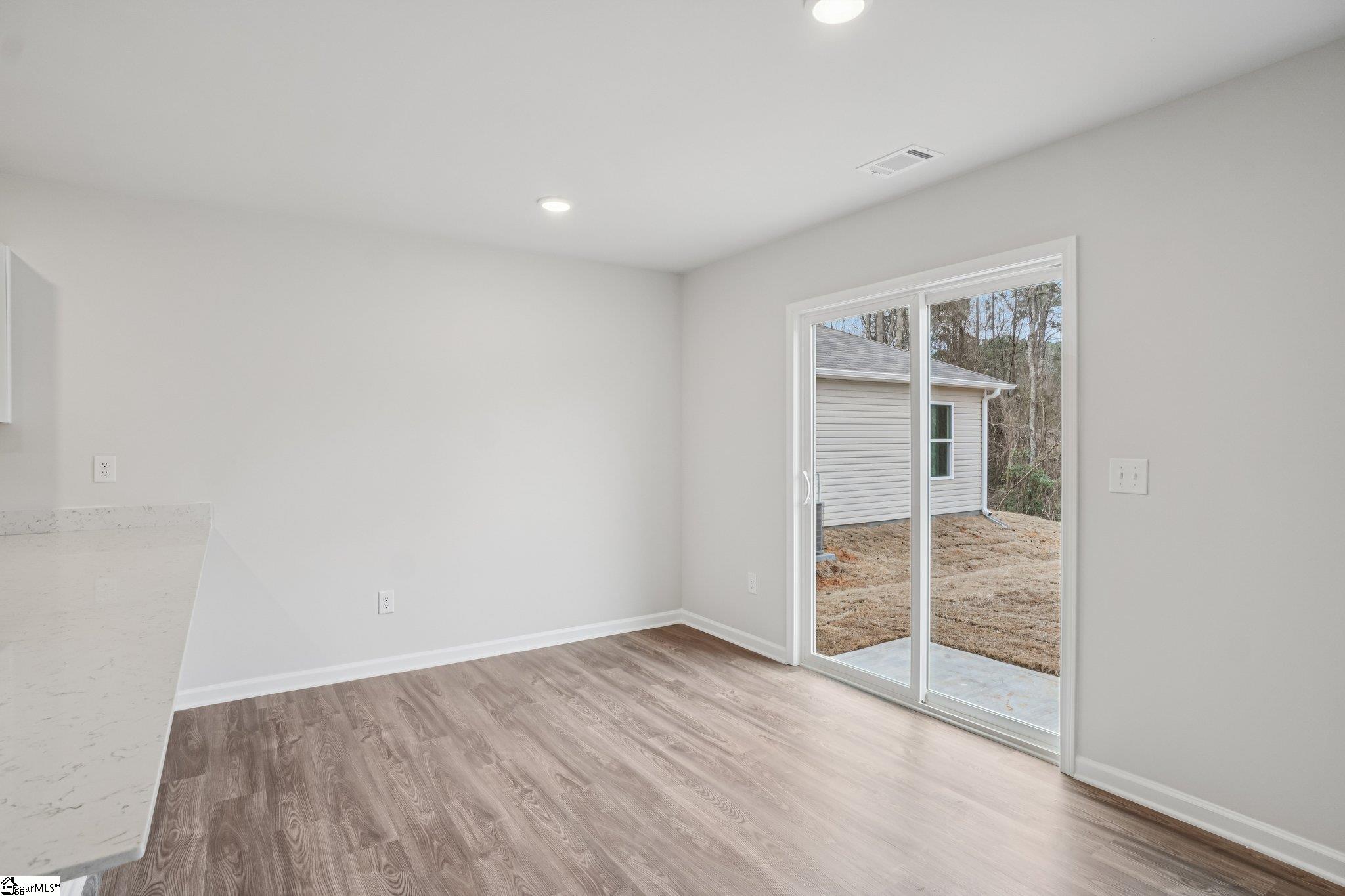 547 Tomlin Trail Property Photo 23