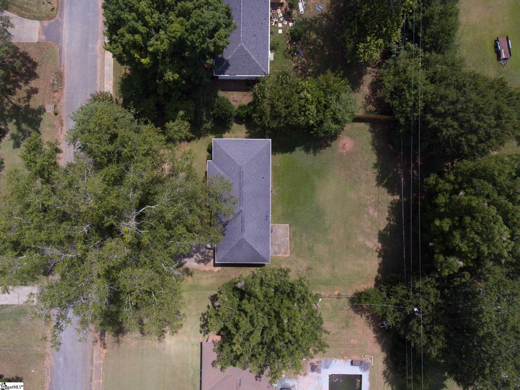 205 Warwick Street Property Photo 15
