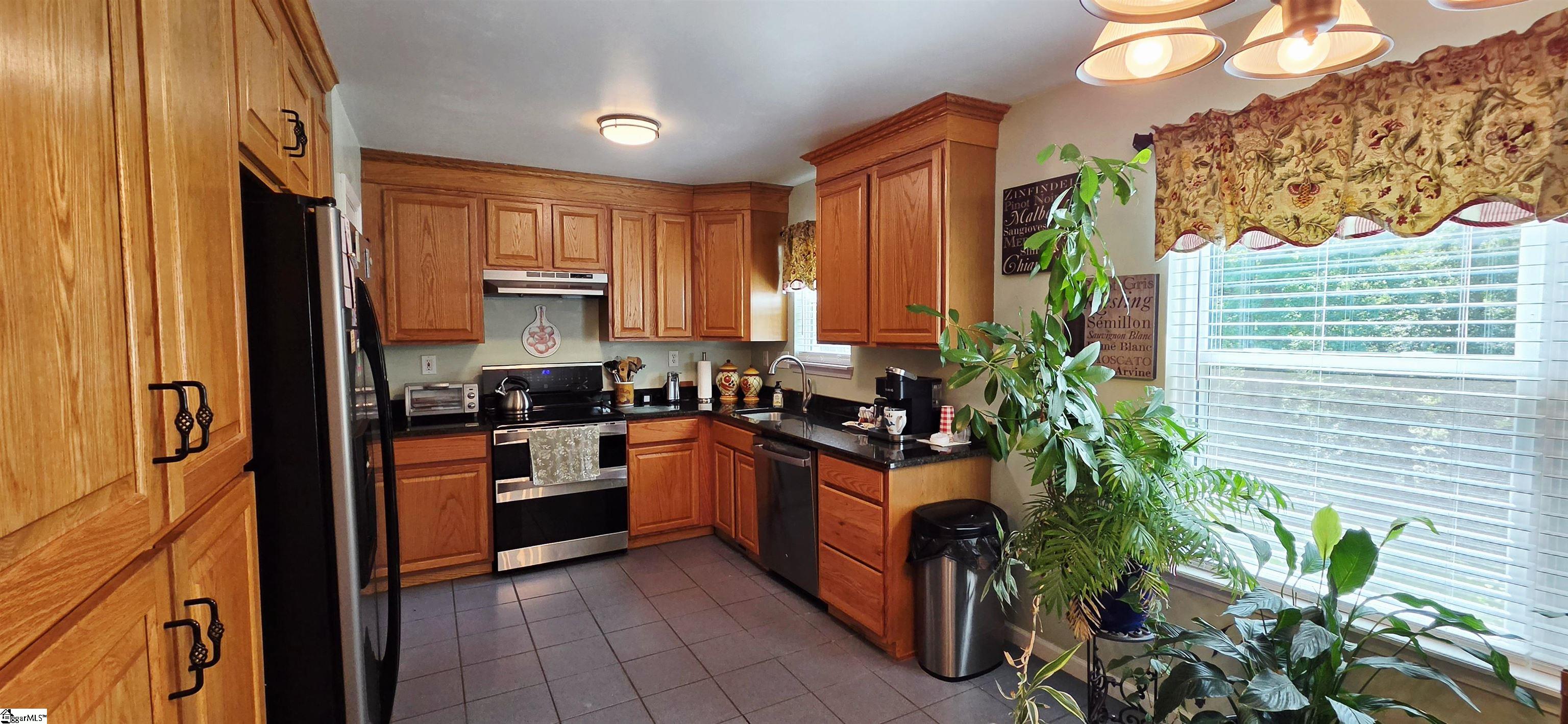 658 Maple Drive Property Photo 15