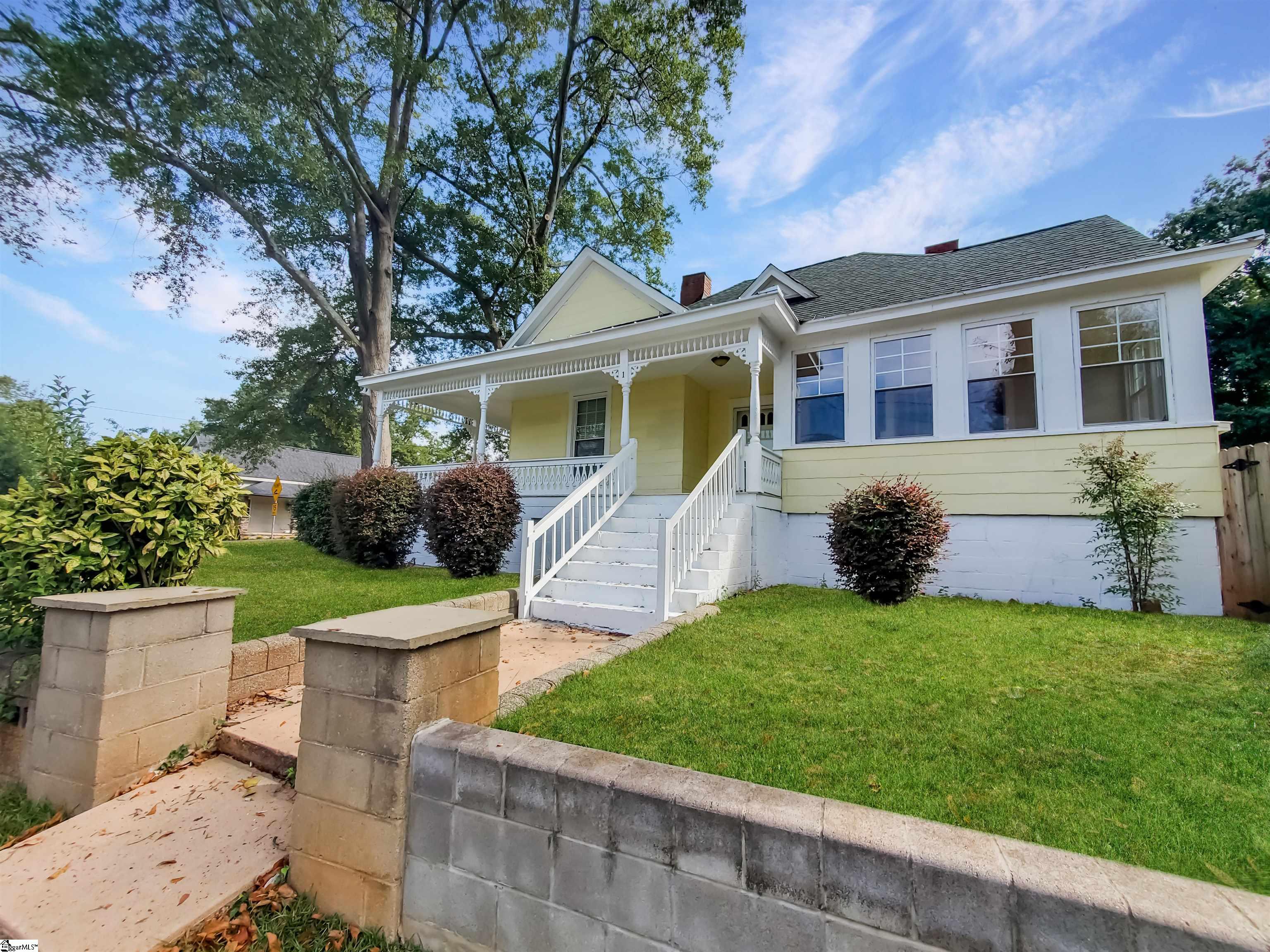 1602185 Property Photo 1