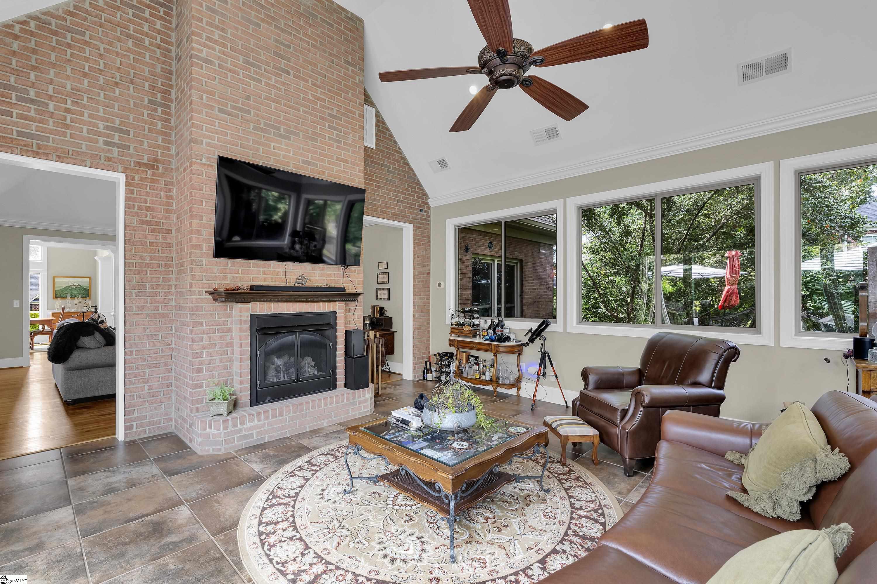 105 River Walk Drive Property Photo 16
