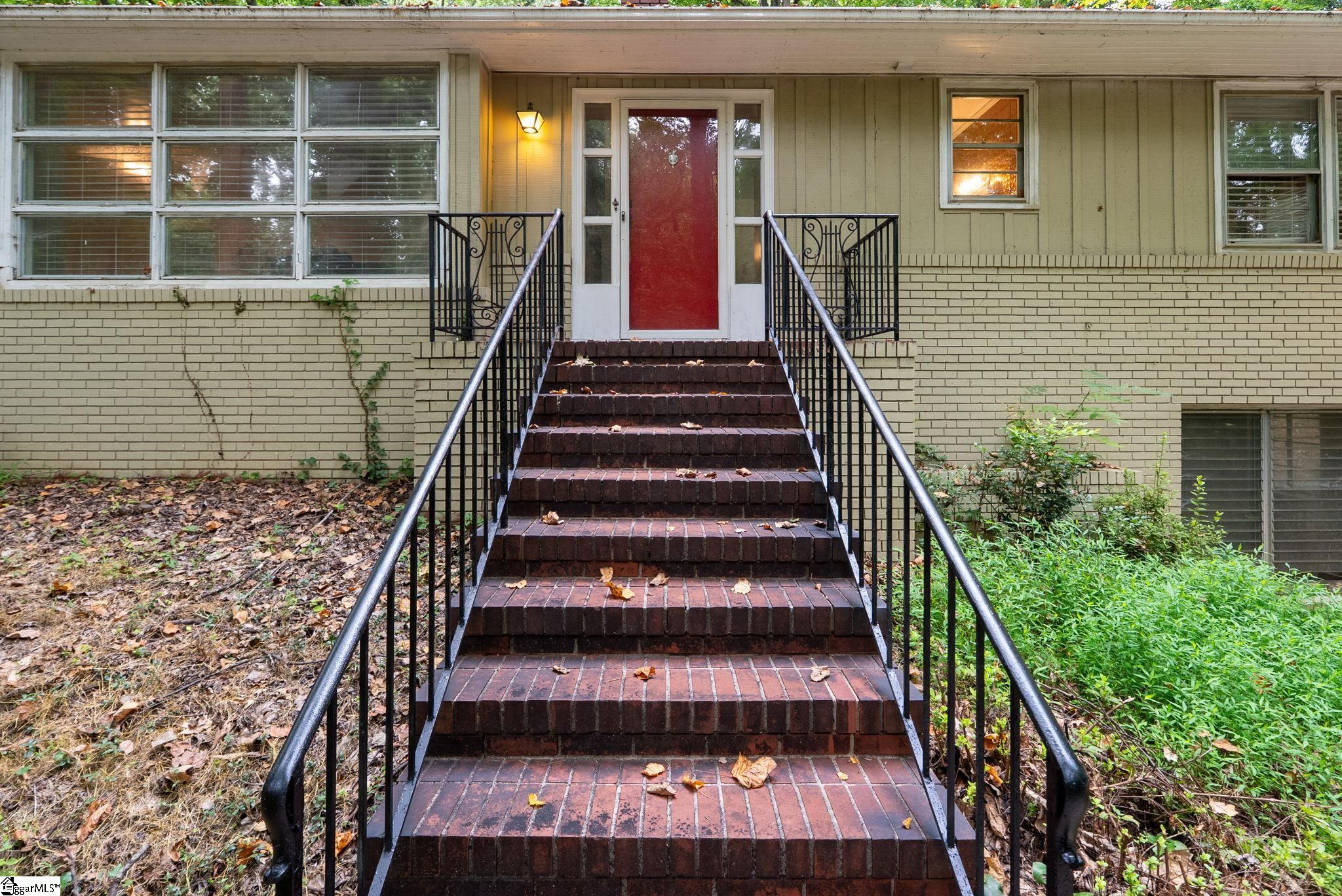 1020 Woodburn Road Property Photo 31