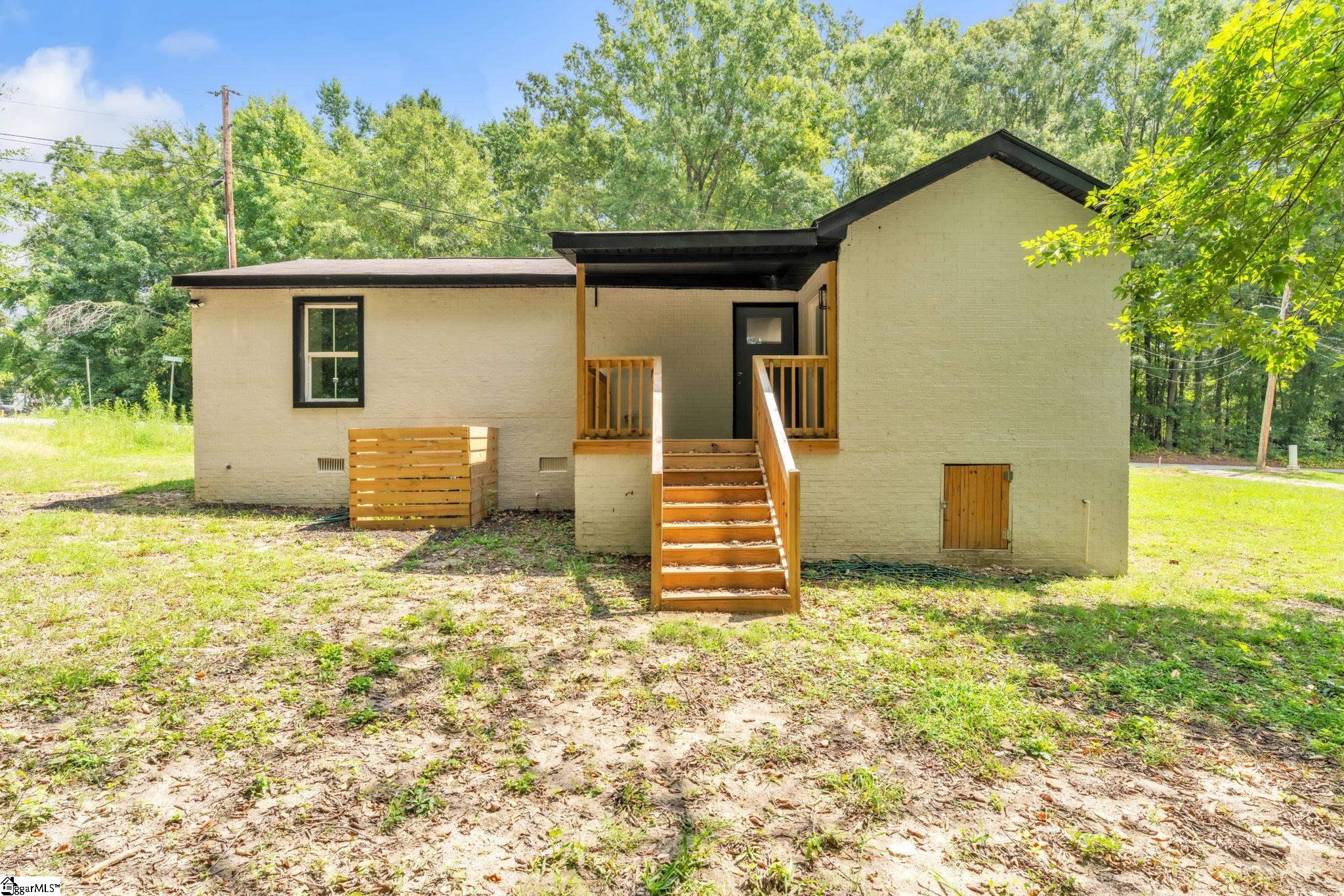 105 Oakland Heights Property Photo 28