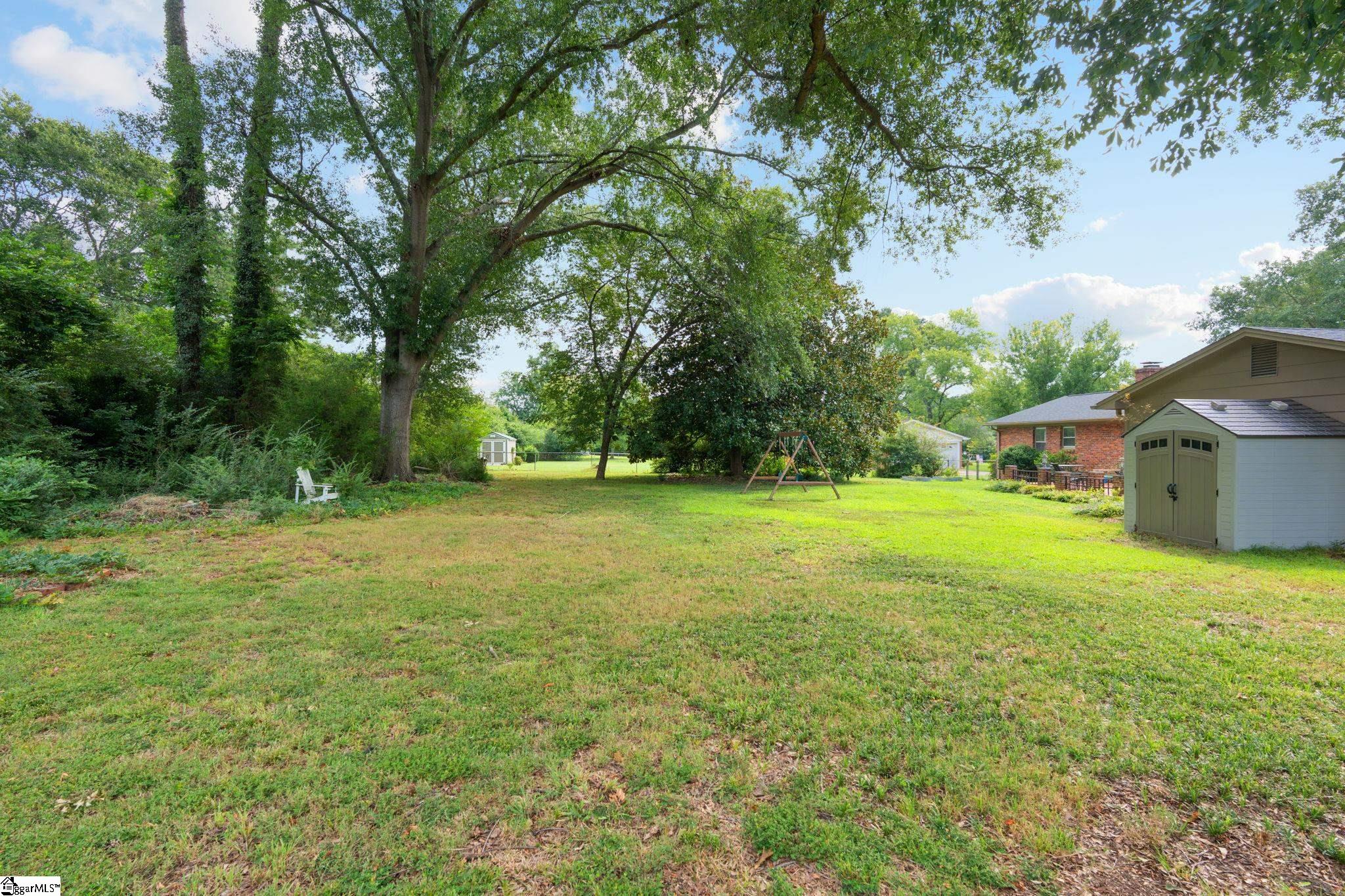 105 Thunderbird Place Property Photo 28