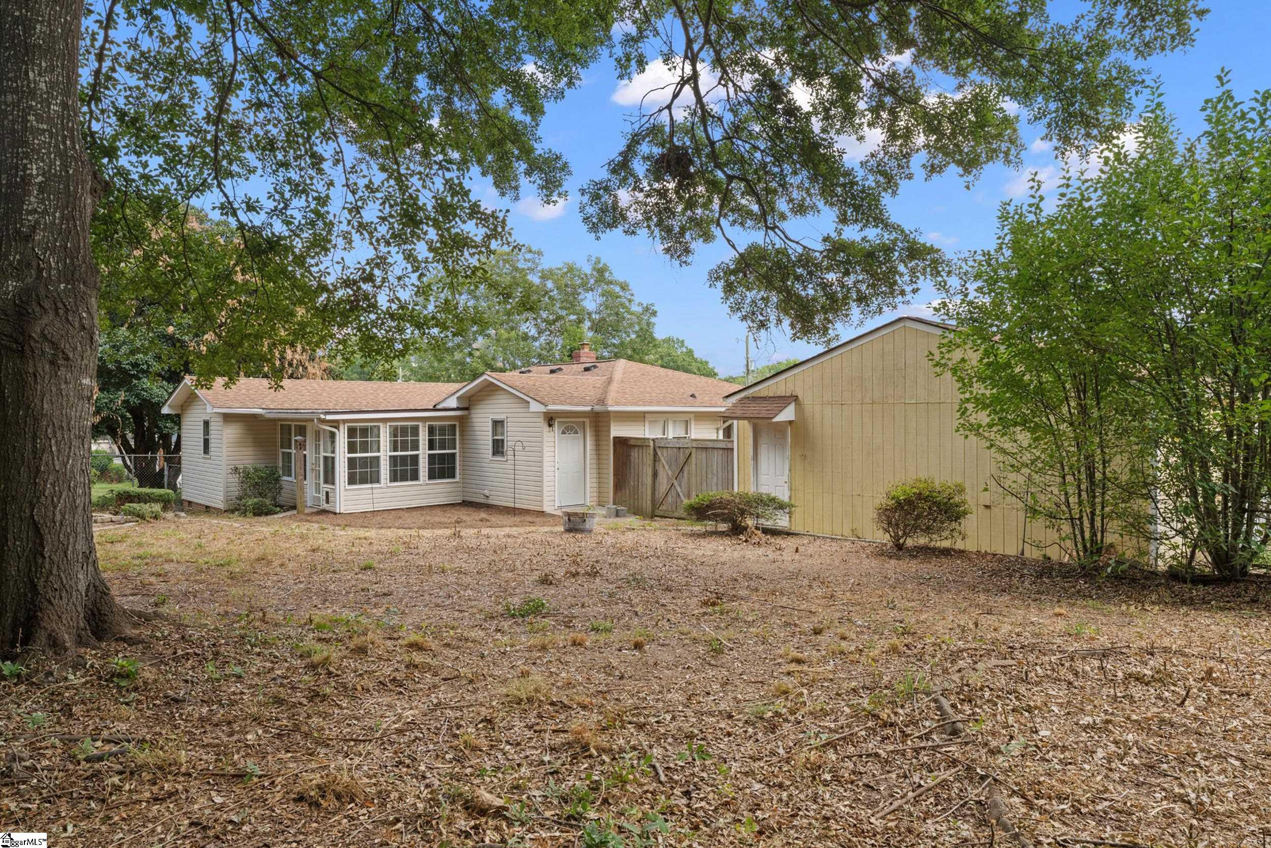 210 Edgewood Avenue Property Photo 18